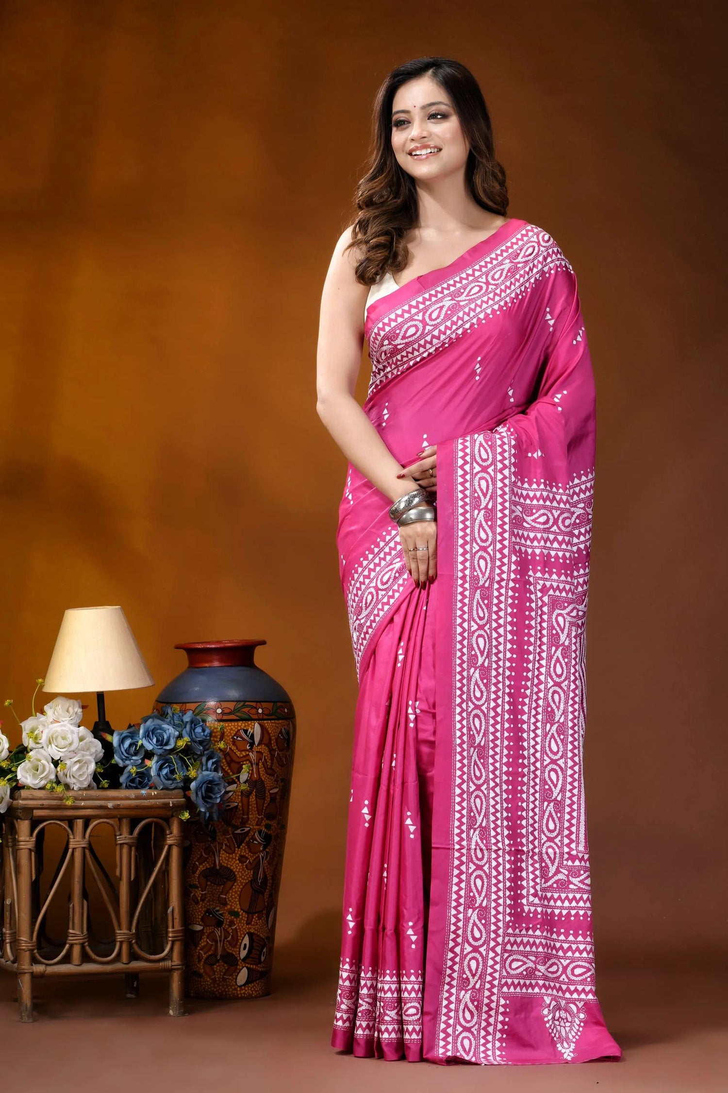 Medium pink paisley design handcrafted kantha embroidery silk saree vibrant pink saree intricate white 6