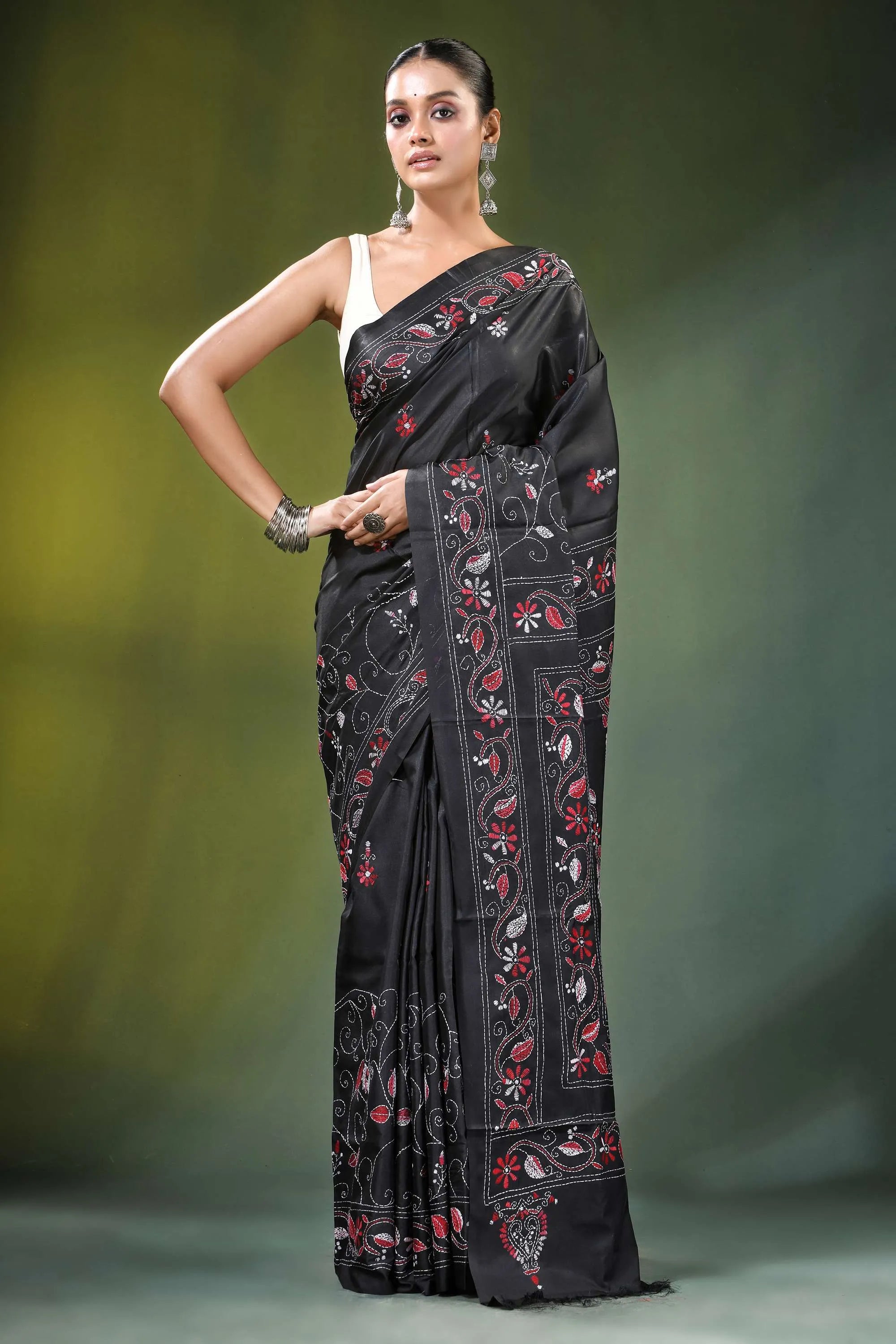 Metal black swan motif handcrafted silk kantha saree intricate red 6
