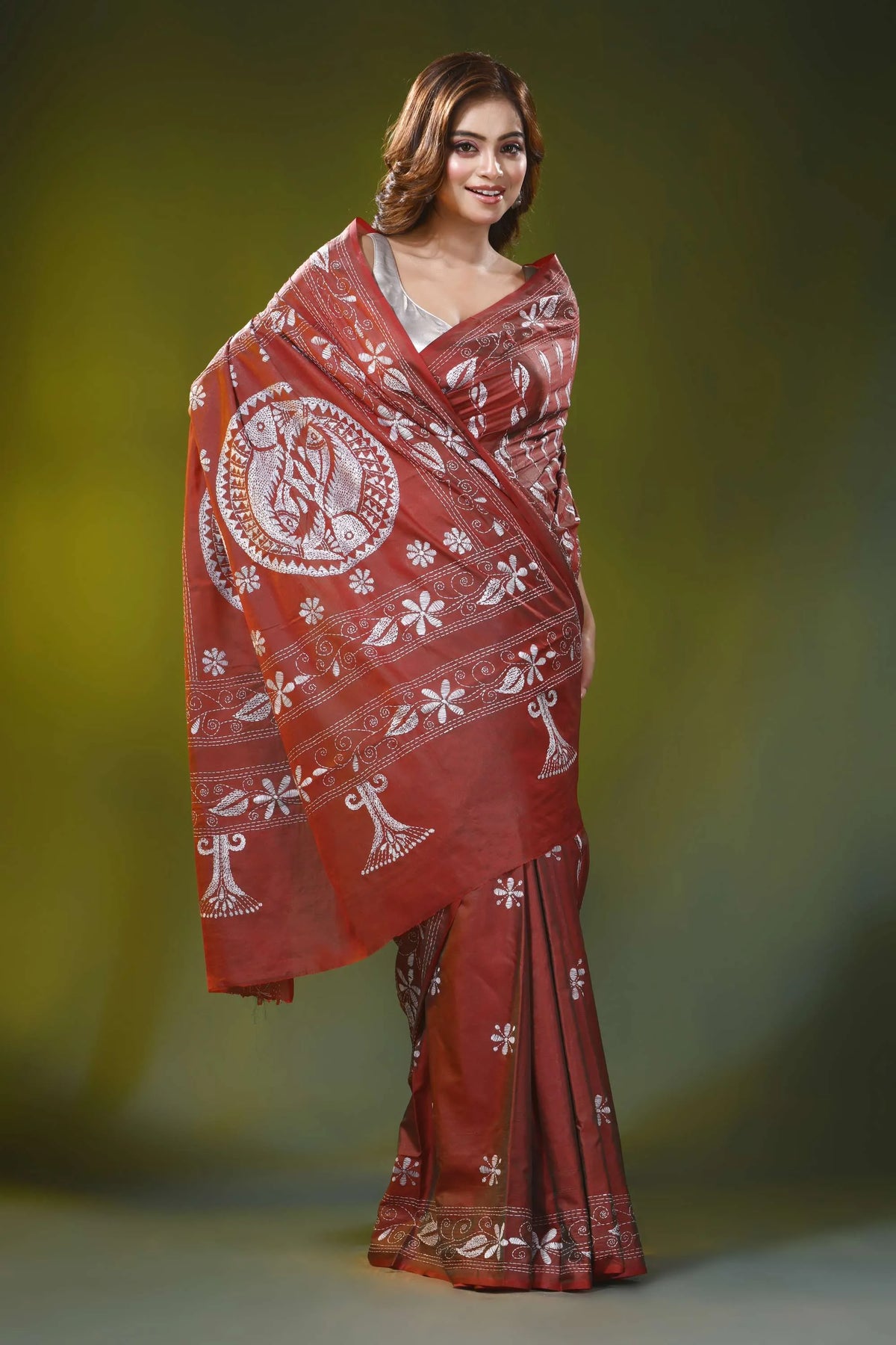 Metallic copper kantha embroidery silk saree with fish motif design 5