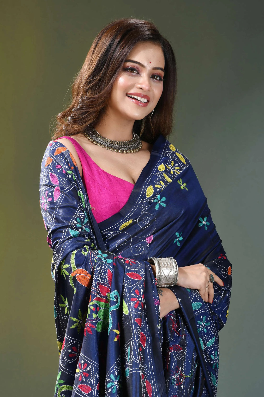 Midnight blue floral design silk kantha saree woman wears navy blue saree 2