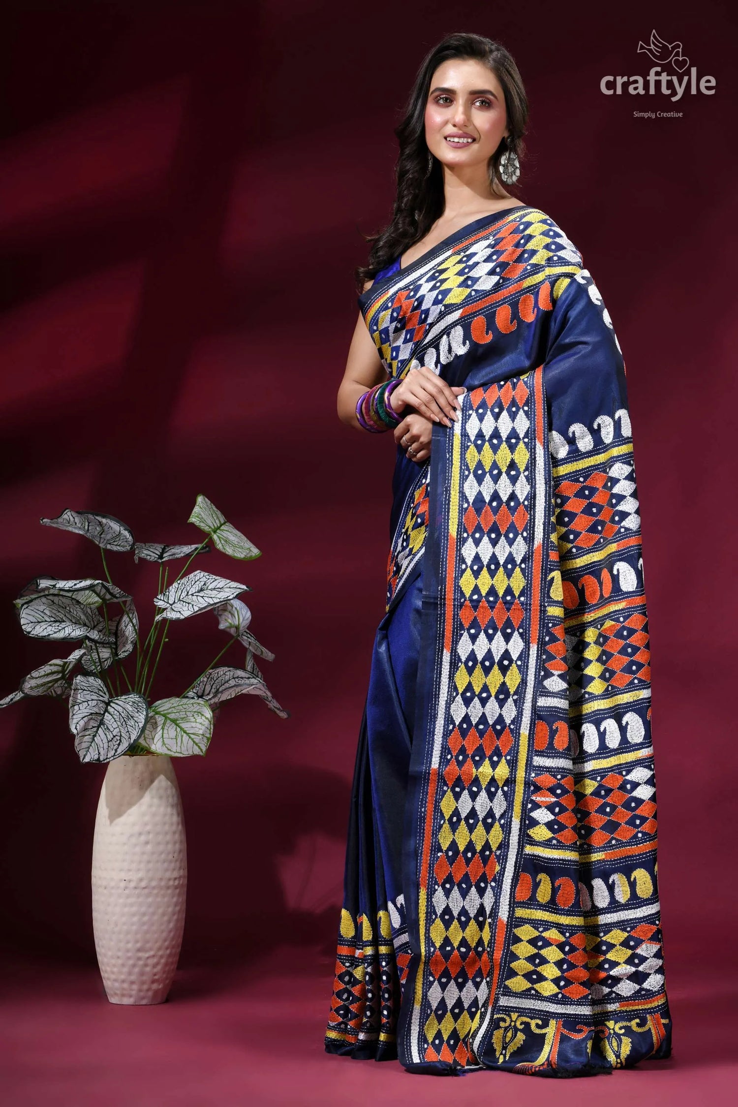 Midnight blue multi-thread hand kantha embroidery silk saree navy blue saree vibrant geometric 3