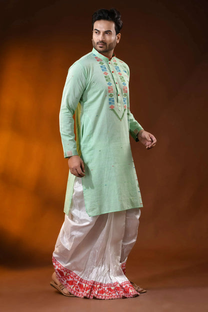 Mint green pure cotton jamdani kurta for men with geometric motifs 4