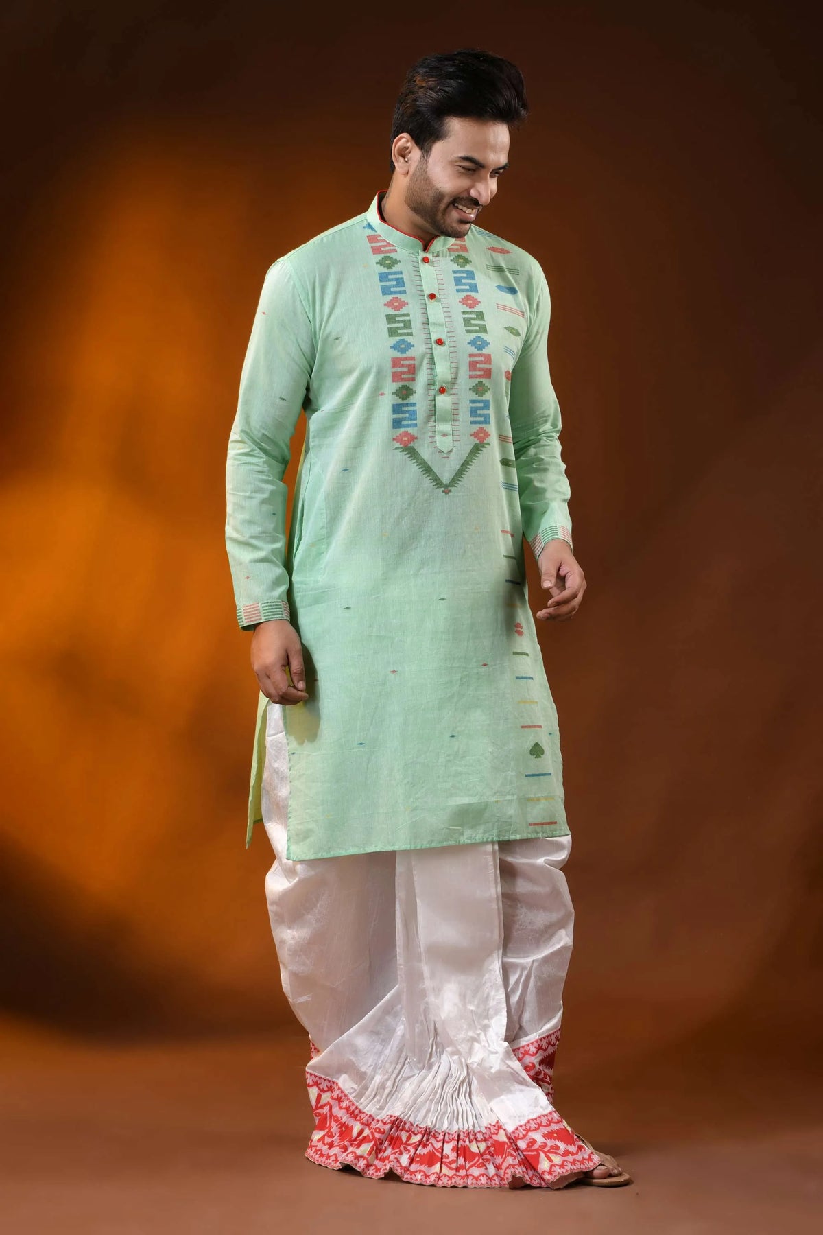 Mint green pure cotton jamdani kurta for men with geometric motifs 3