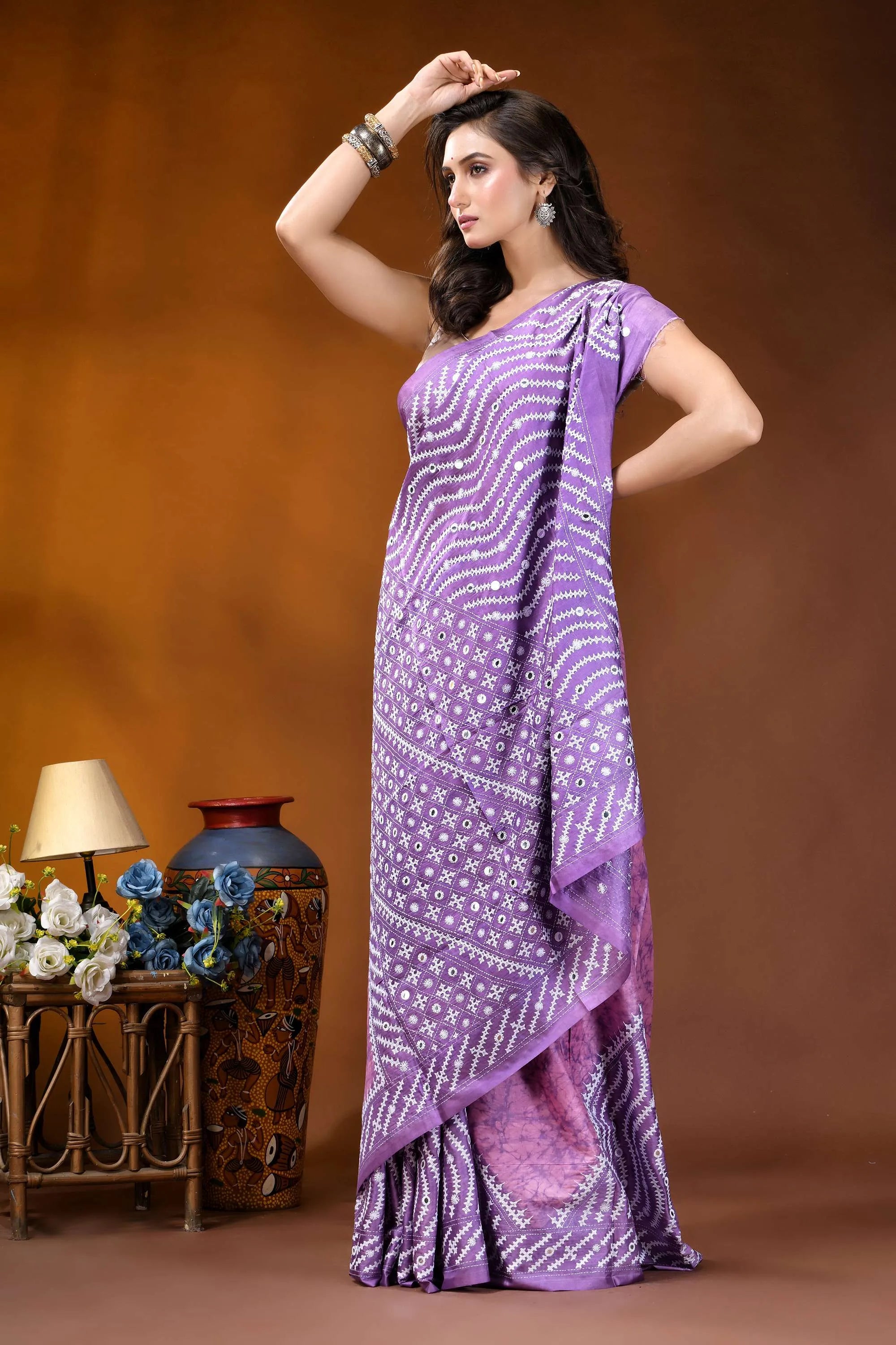 Mirror work geometric pattern hand batik gujarati stitch pink lavender dyed silk saree lavender saree intricate white