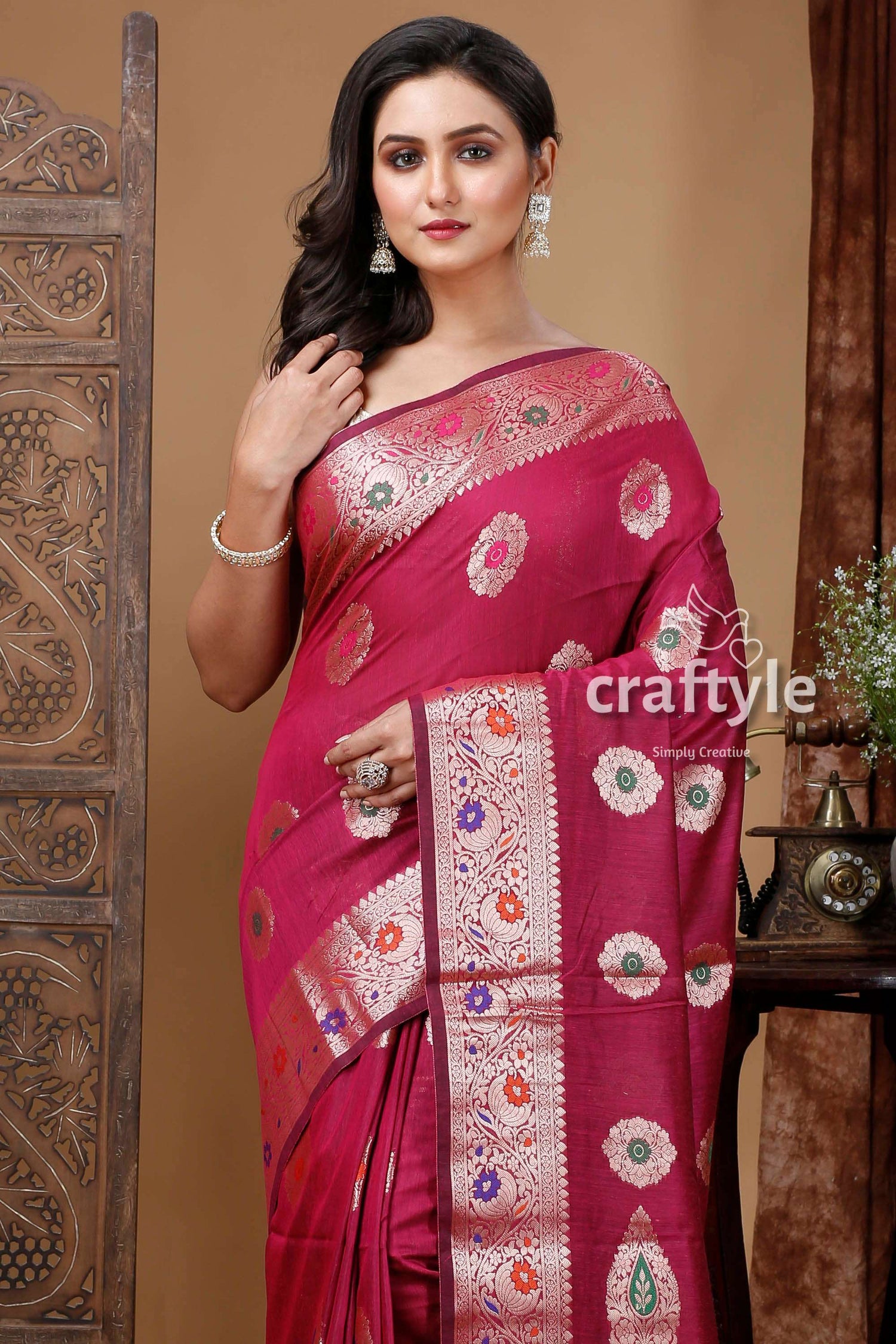 Mulberry Zari Work Mangalgiri Silk Saree - Elegant Indian Wedding Attire - Craftyle