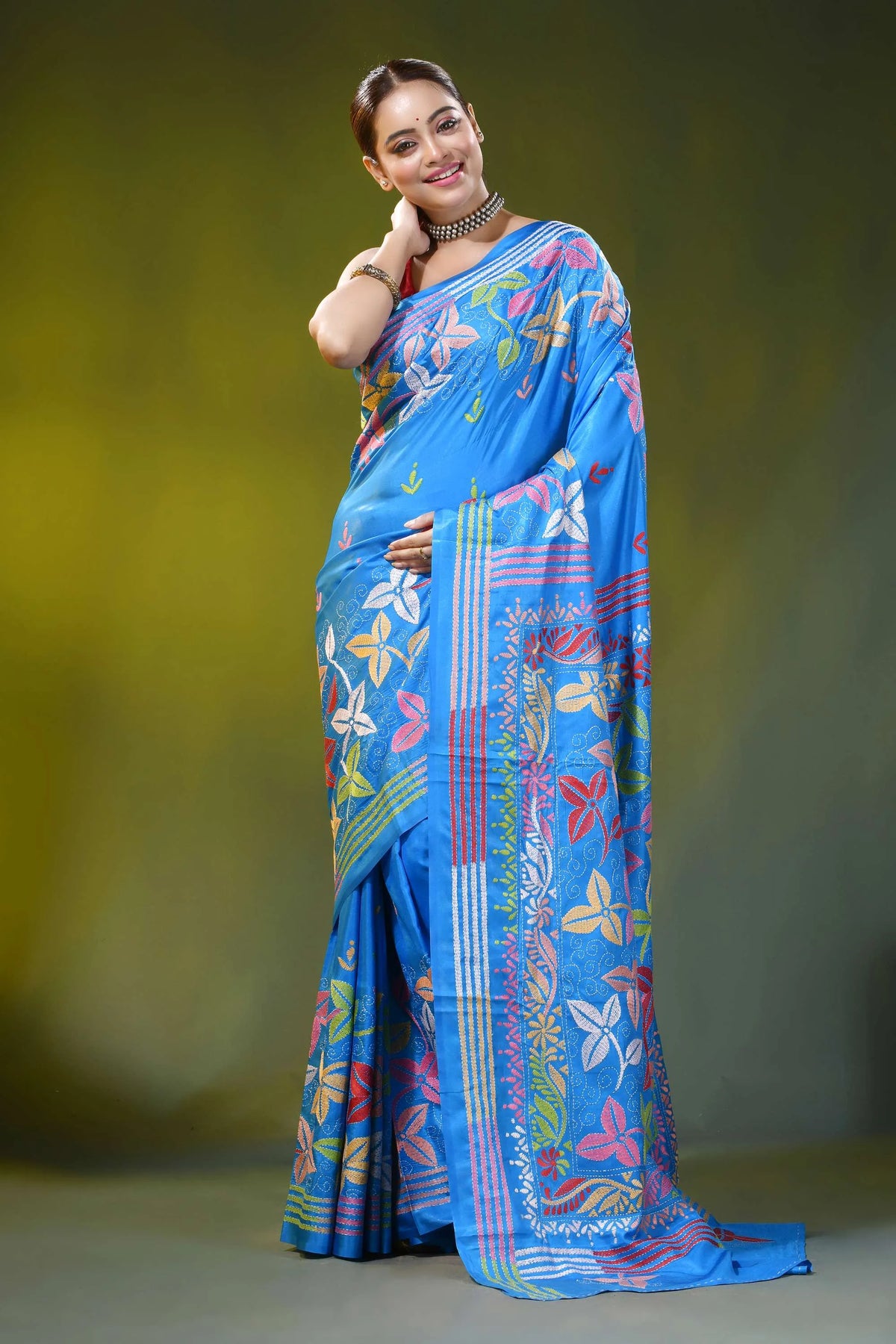 Multi-thread floral design kantha stitch silk saree in sky blue 1