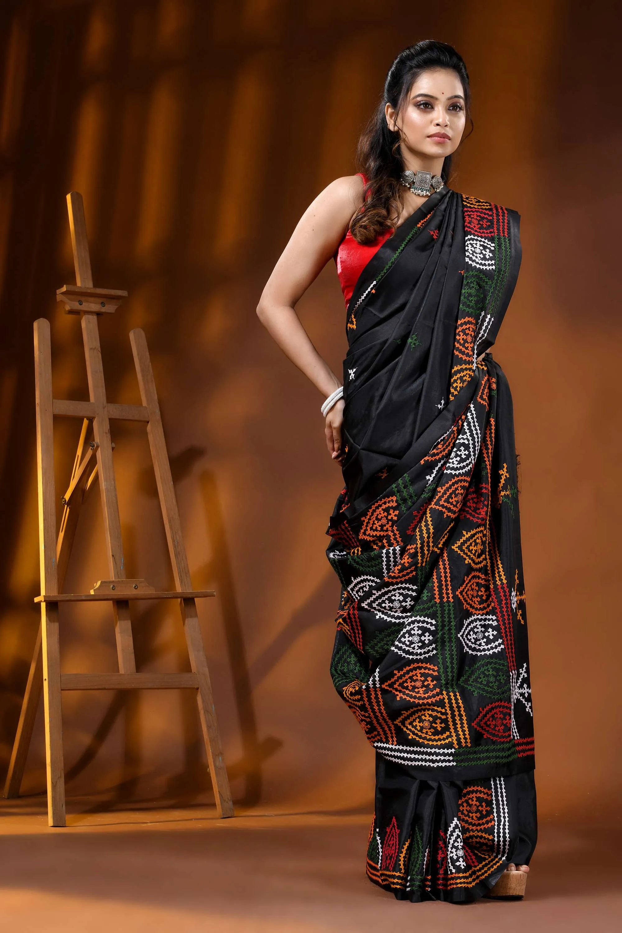Multi-thread hand embroidered pitch black silk kutch embroidery saree 6