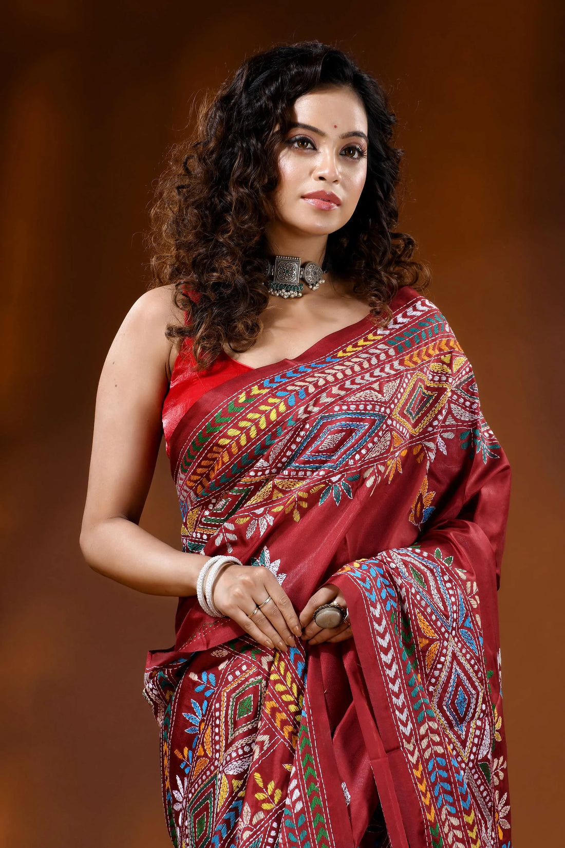 Multi-thread handcrafted ethnic pattern falu red kantha stitch silk saree 2