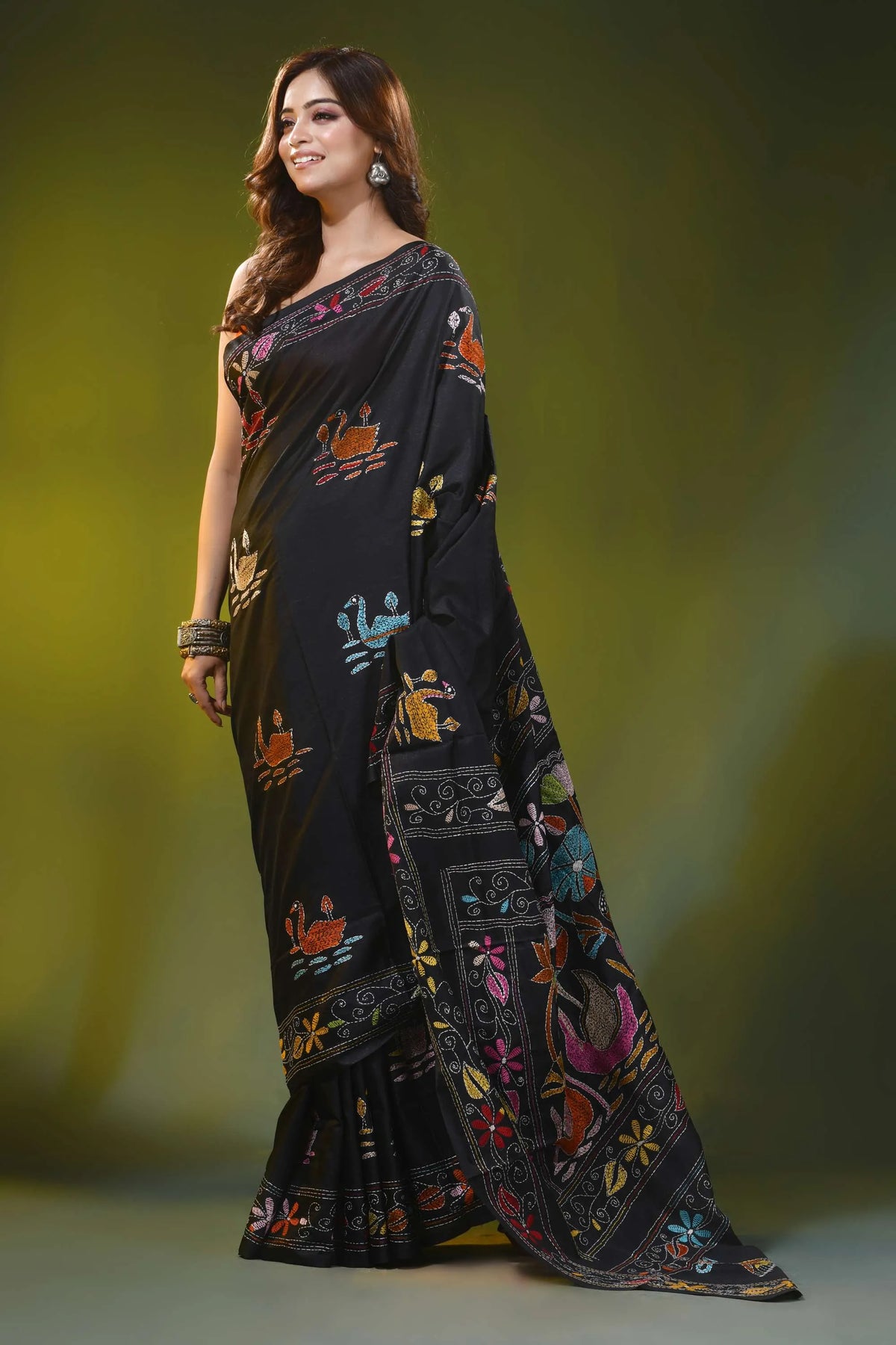Multi-thread swan motif ebony black silk kantha work saree 6