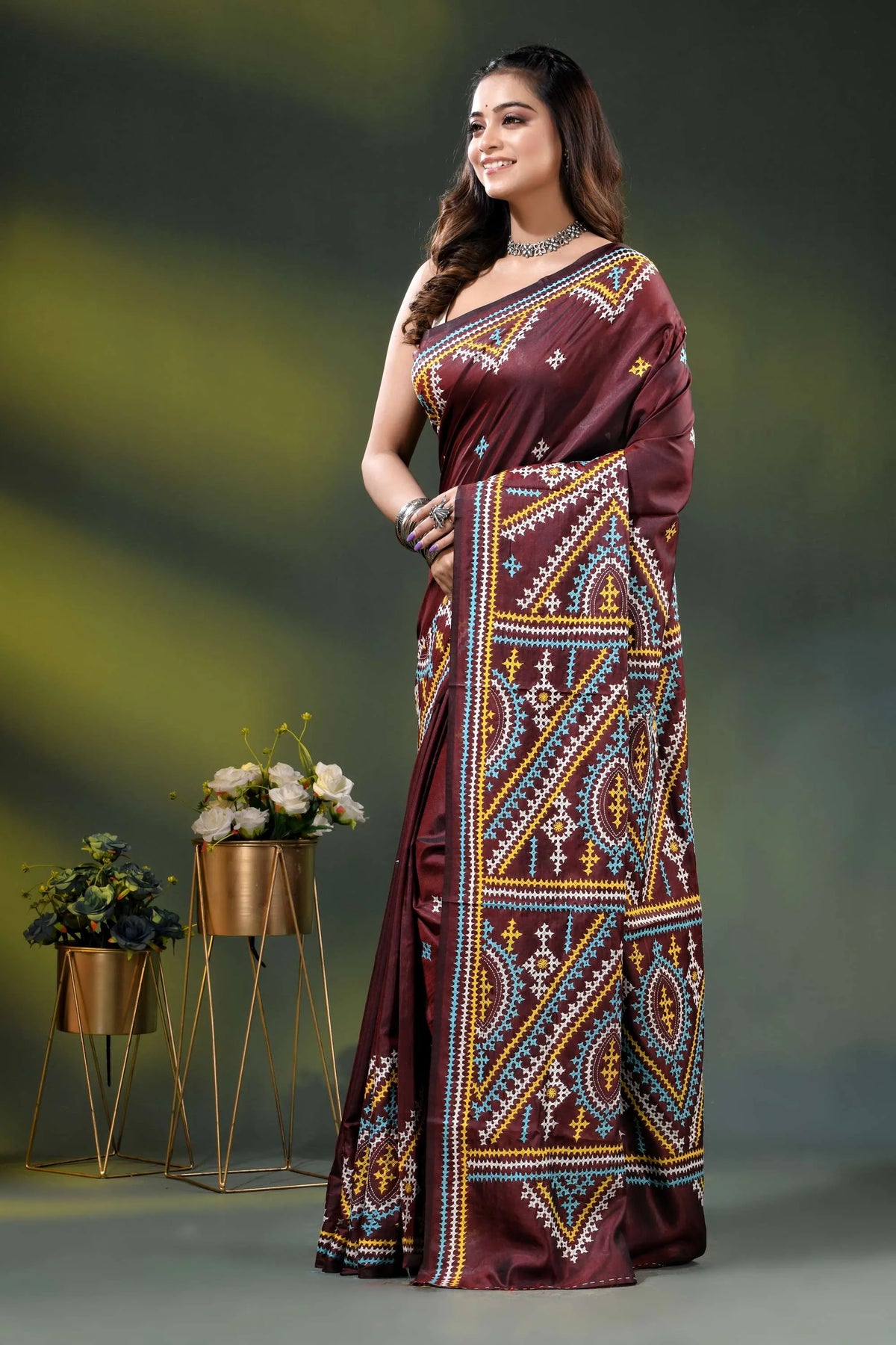 Multicolor ethnic design wine silk kutch work saree - handcrafted 3