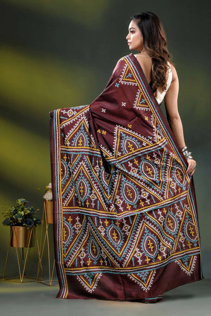 Multicolor ethnic design wine silk kutch work saree - handcrafted 5