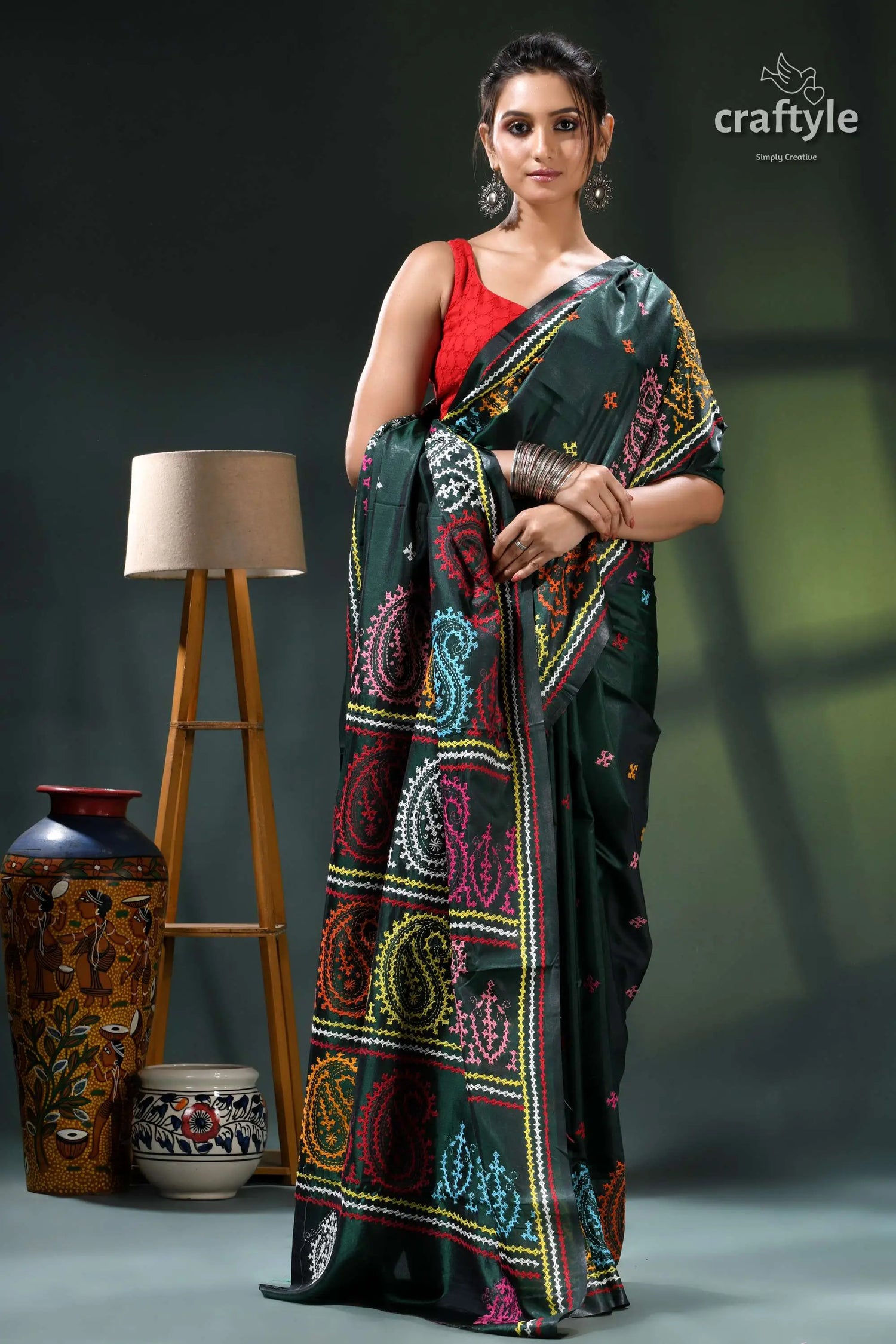 Multicolor gujrati stitch silk saree in bottle green - hand embroidery green black saree intricate paisley 5