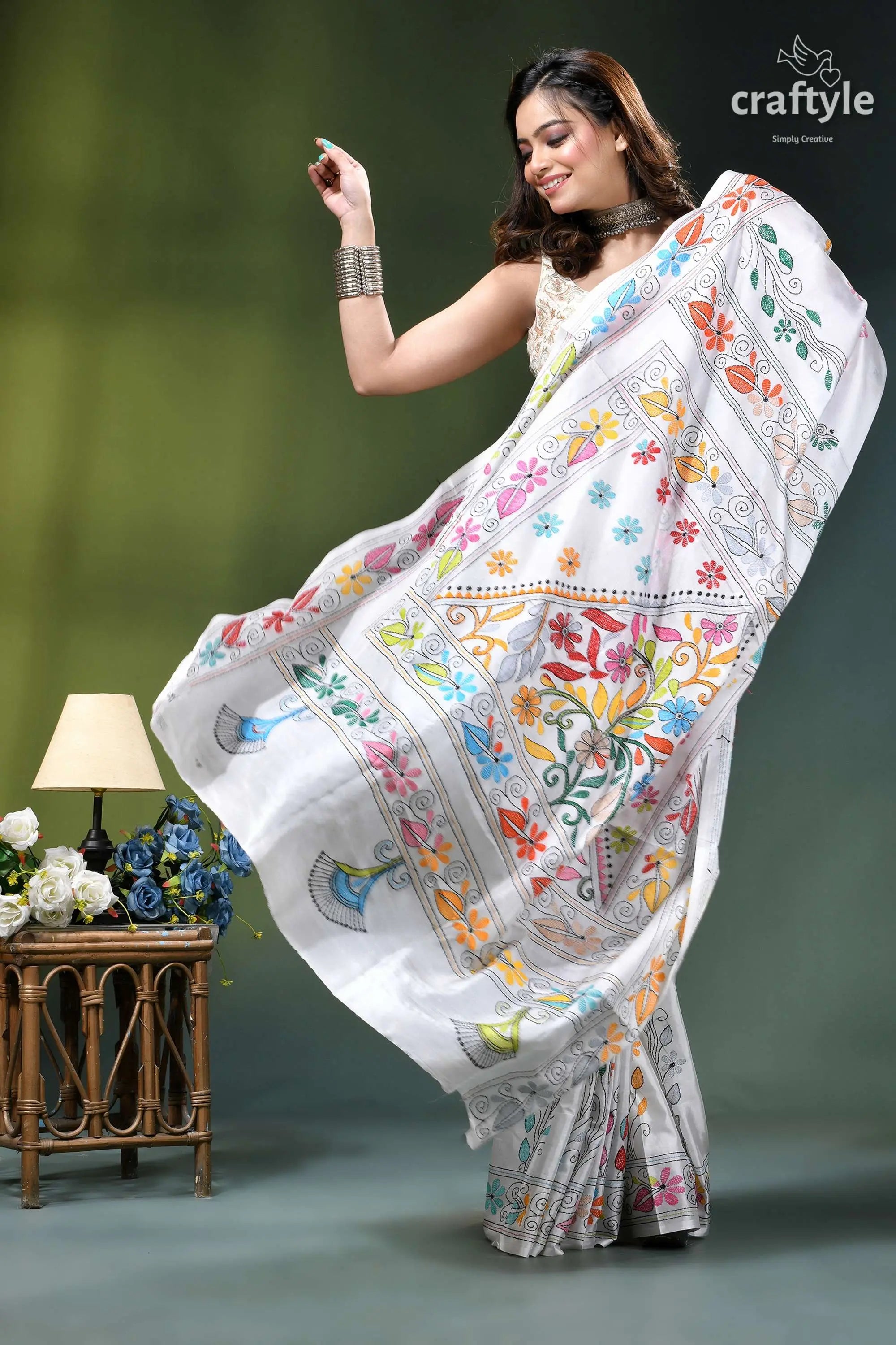 Multicolor thread white floral exquisite kantha silk saree white embroidered saree vibrant floral 4