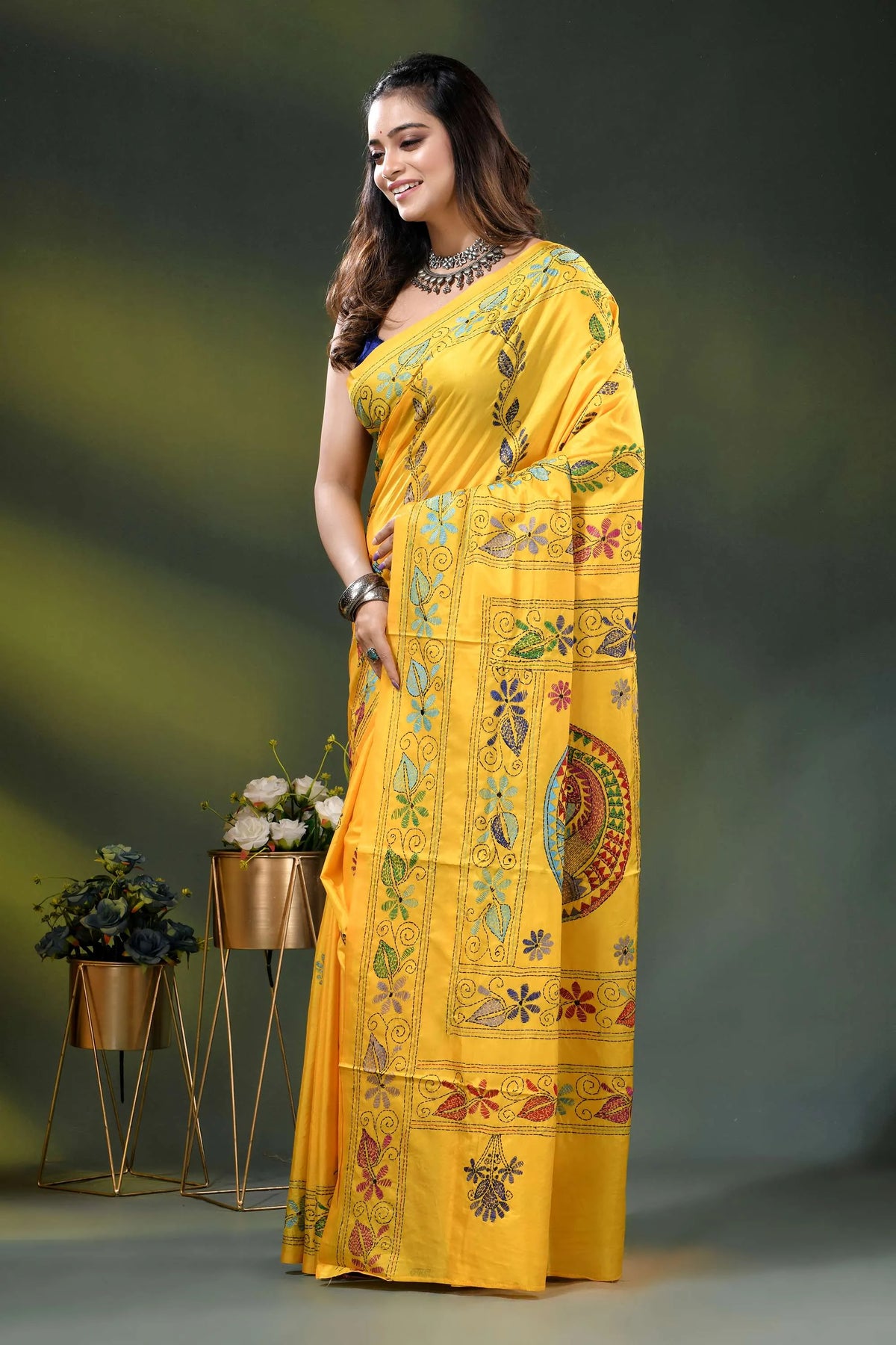 Naples yellow fish motif hand embroidered kantha silk saree 3