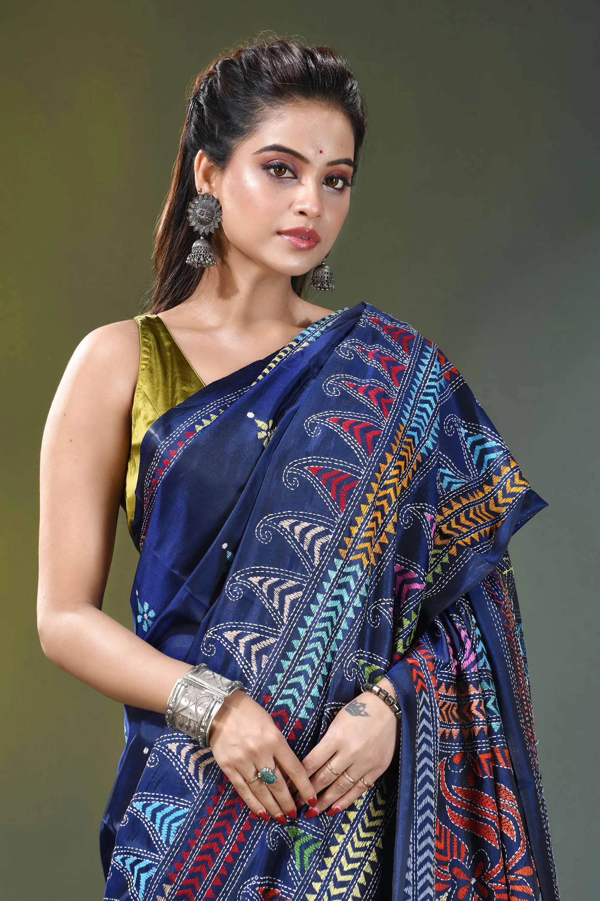 Navy blue ethnic design handcrafted silk kantha saree navy blue silk saree adorned 2