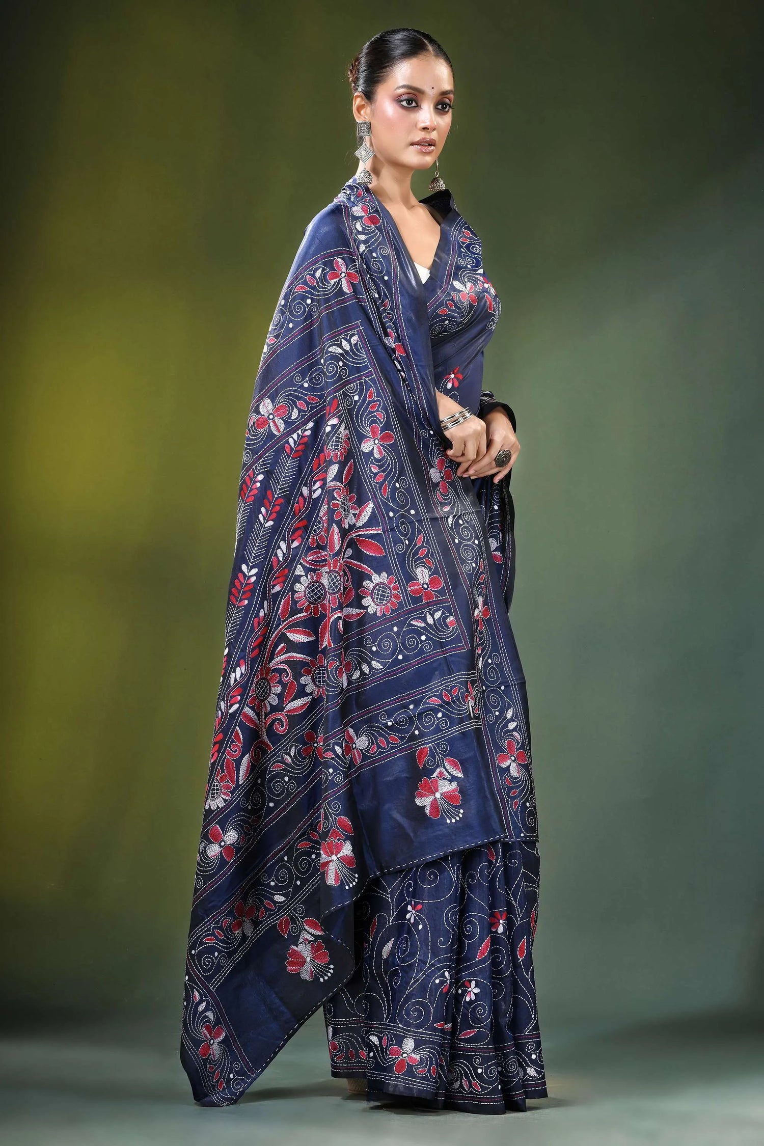 Navy blue floral motif handmade silk kantha saree intricate red 4