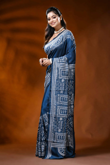 Navy blue handcrafted silk kantha saree with ethnic warli design 3