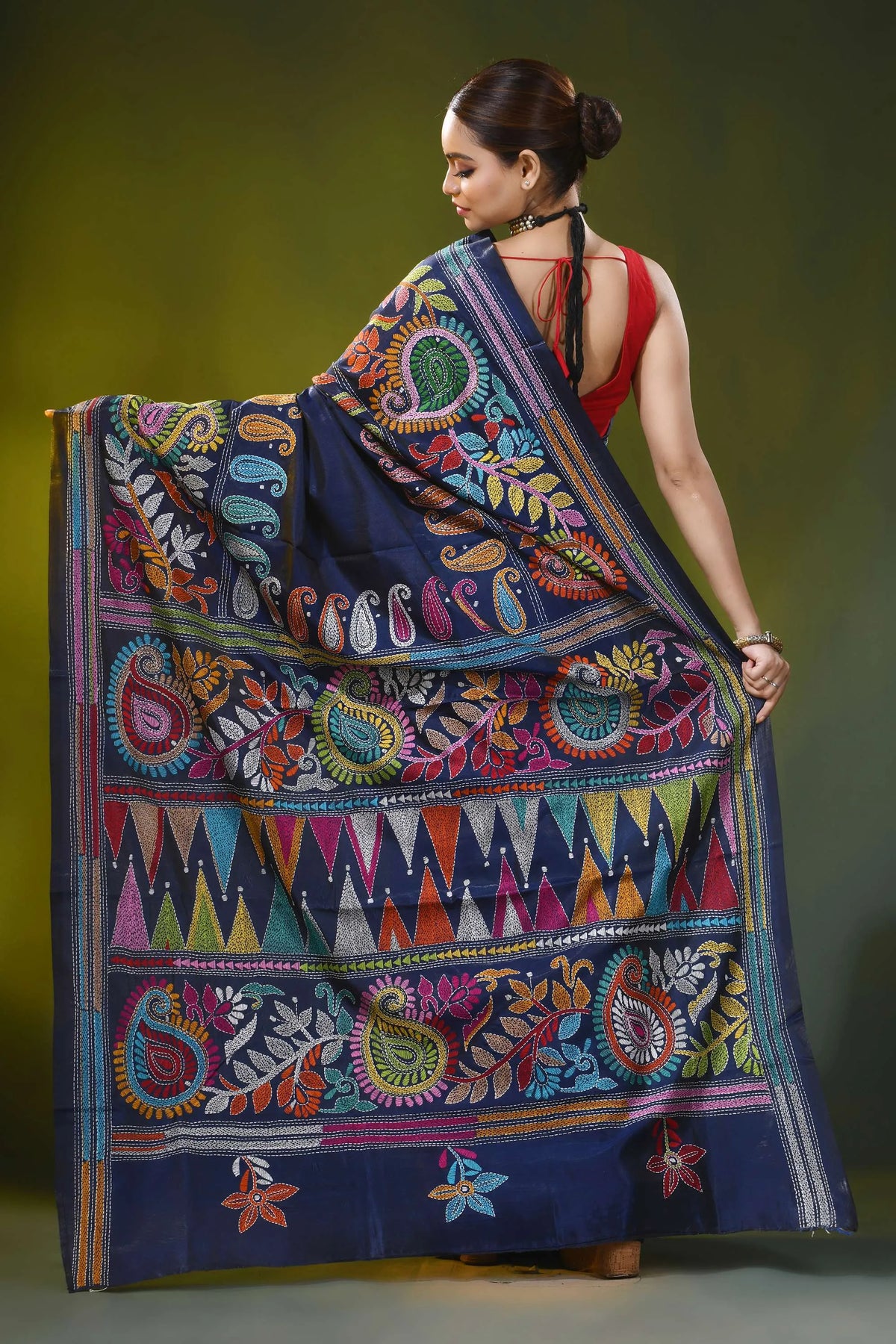 Navy blue kantha embroidery silk saree with multicolor paisley motif 4