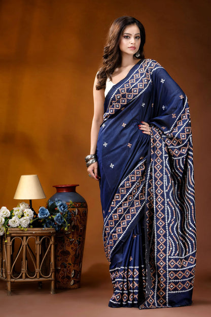Navy blue multithread ethnic motif kutch embroidered silk saree navy blue saree intricate white 5