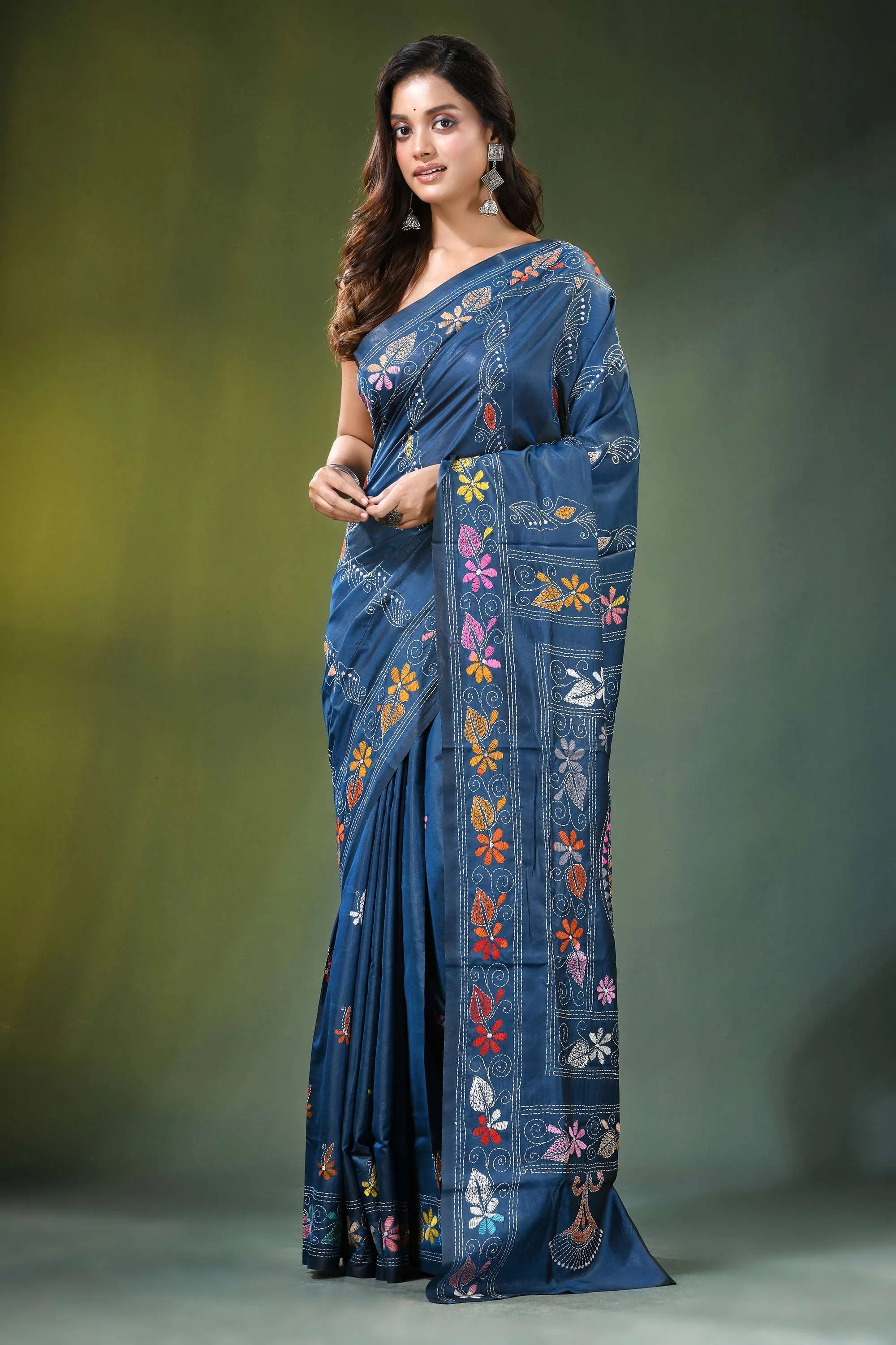 Navy blue multithread fish motif handcrafted silk kantha saree deep adorned 1