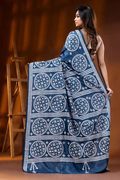 Navy blue silk kutch embroidered saree with ethnic motifs 5