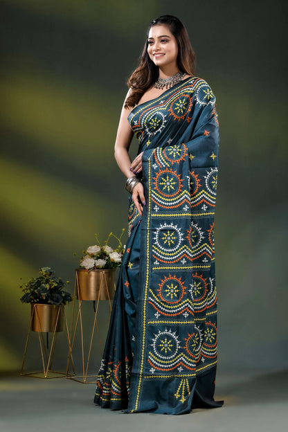 Navy blue silk kutch work saree with hand embroidered circular motifs 3