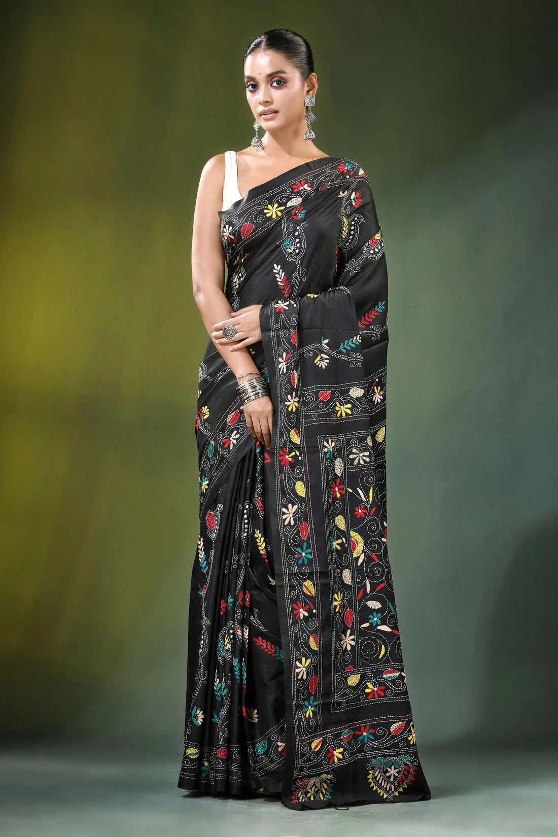 Onyx black swan design kantha embroidery silk saree adorned vibrant 1