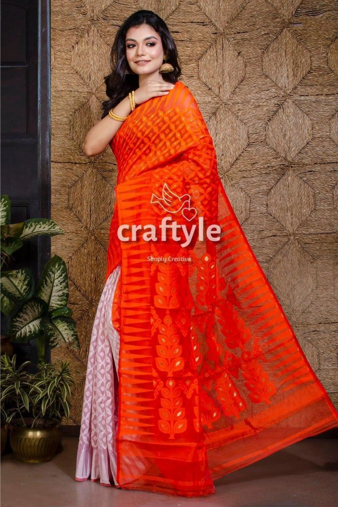 Orange and white minakari dhakai jamdani saree orange patterned saree 2