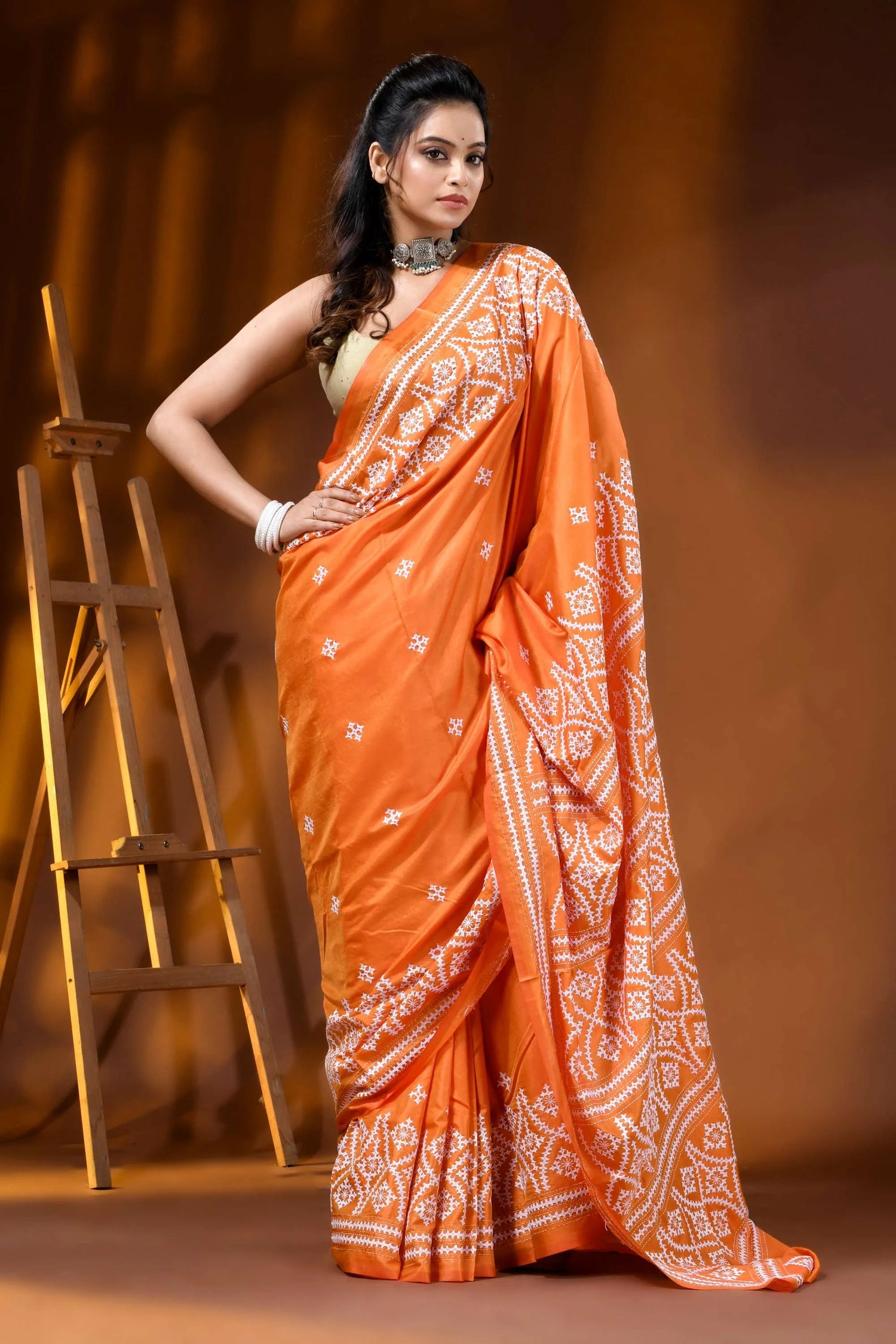 Orange silk kutch embroidery saree handmade ethnic motif 5