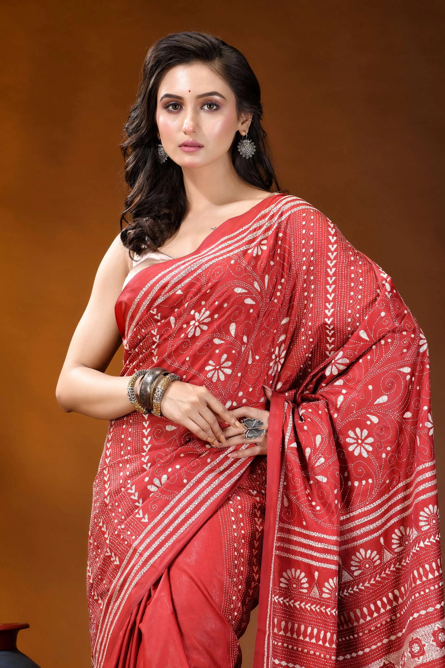 Persian red ethnic handcrafted kantha embroidery silk saree woman wears vibrant red saree 2