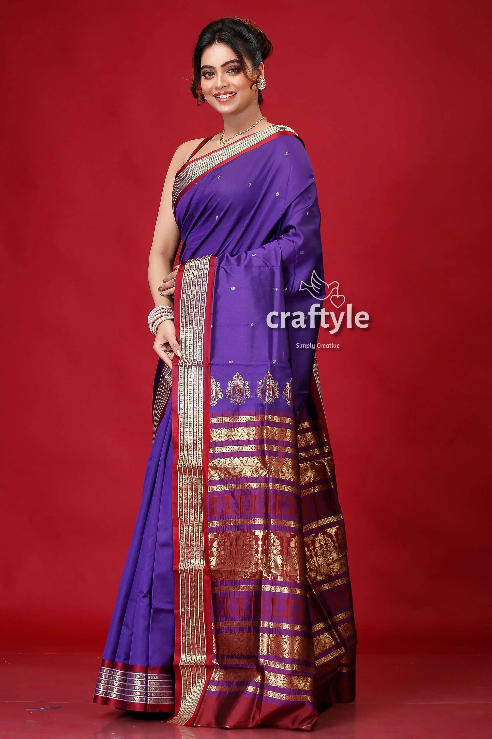Pigment blue bomkai silk saree with woven zari border woman purple gold saree 3