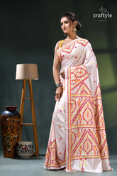 Pinkish white multithread kutch work exquisite silk kantha saree white saree pink orange geometric 3