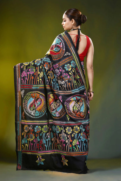 Pitch black handcrafted fish motif silk kantha stitch saree 5