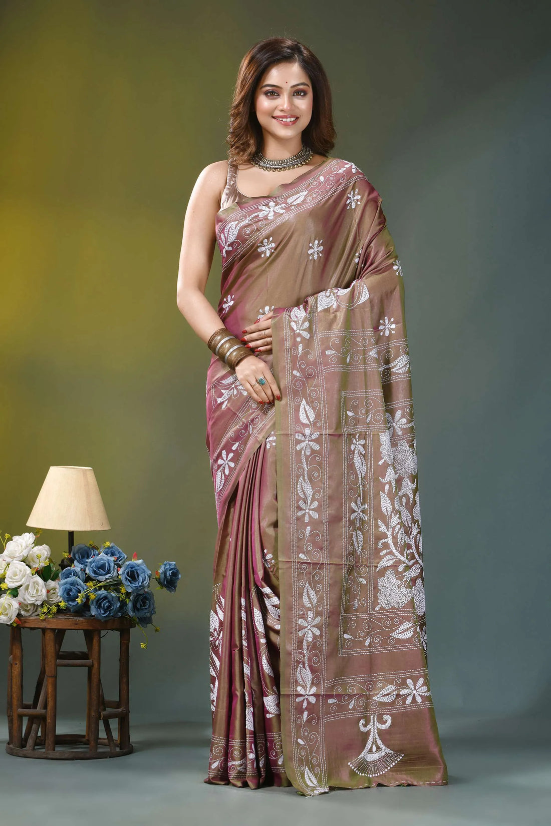 Purple brown dual tone floral handmade silk kantha saree woman wears brown pink silk 1