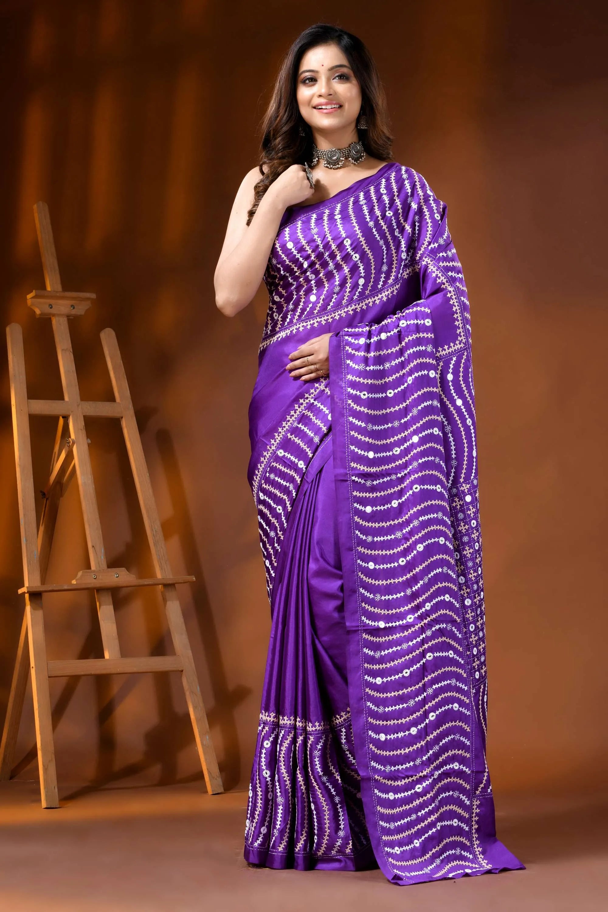 Purple handcrafted kutch embroidery silk saree with mirror work 6