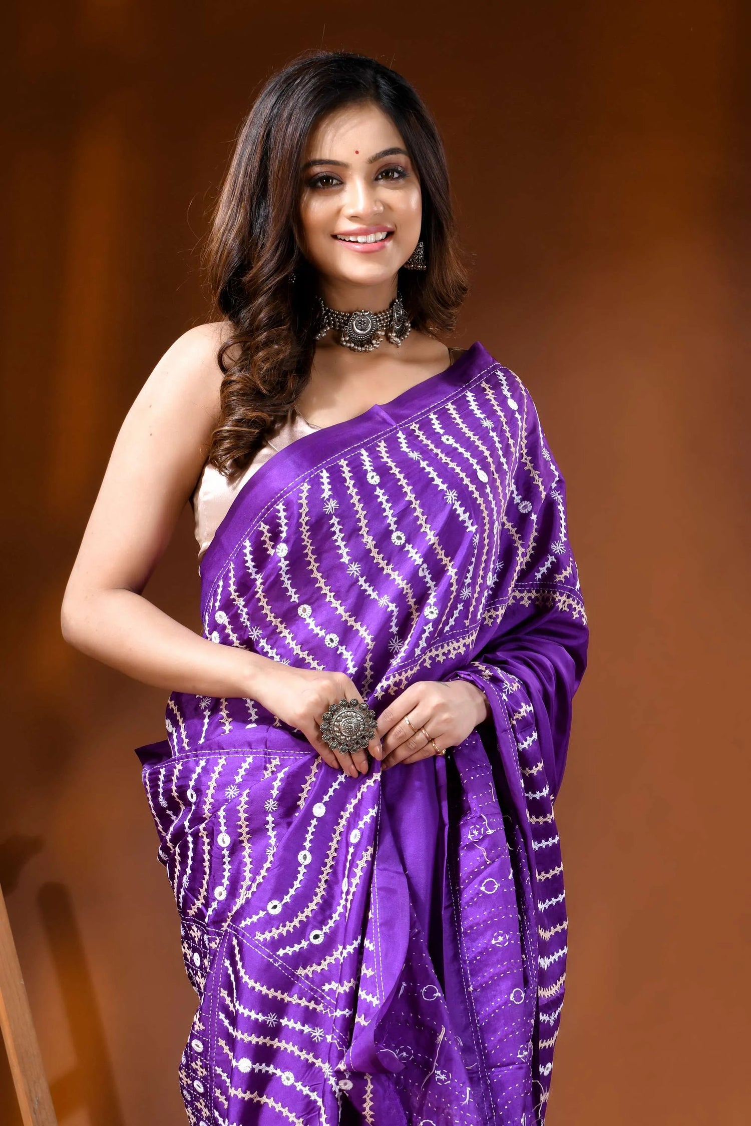 Purple handcrafted kutch embroidery silk saree with mirror work 2