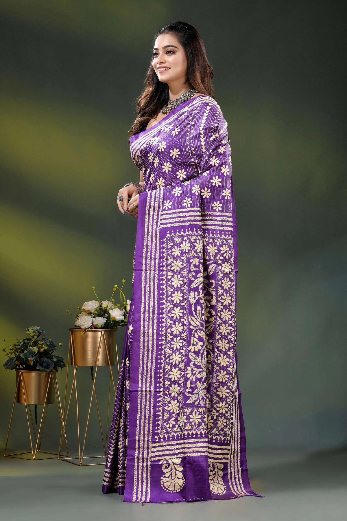 Purple silk kantha saree with hand embroidered floral design 3