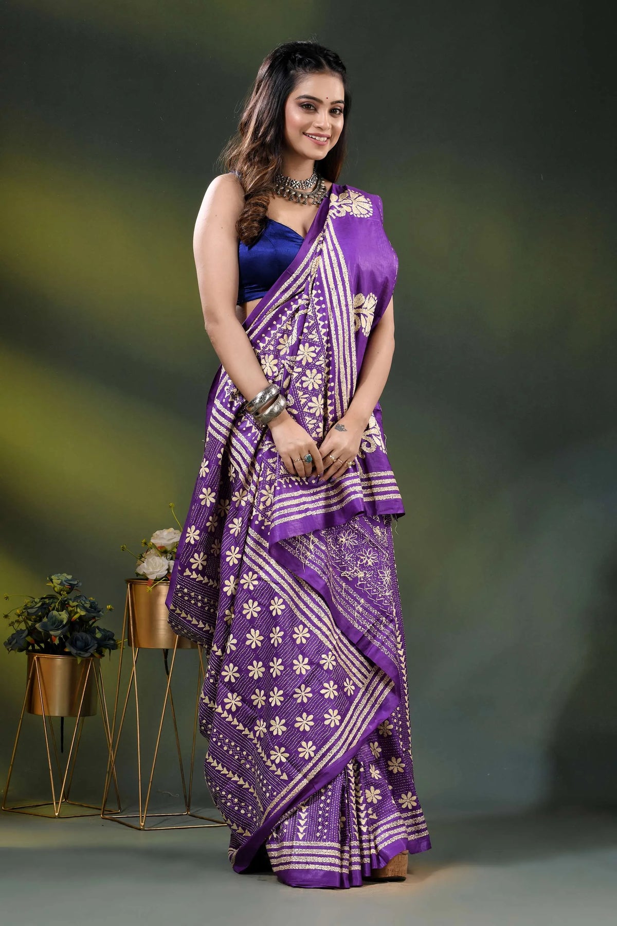 Purple silk kantha saree with hand embroidered floral design 4