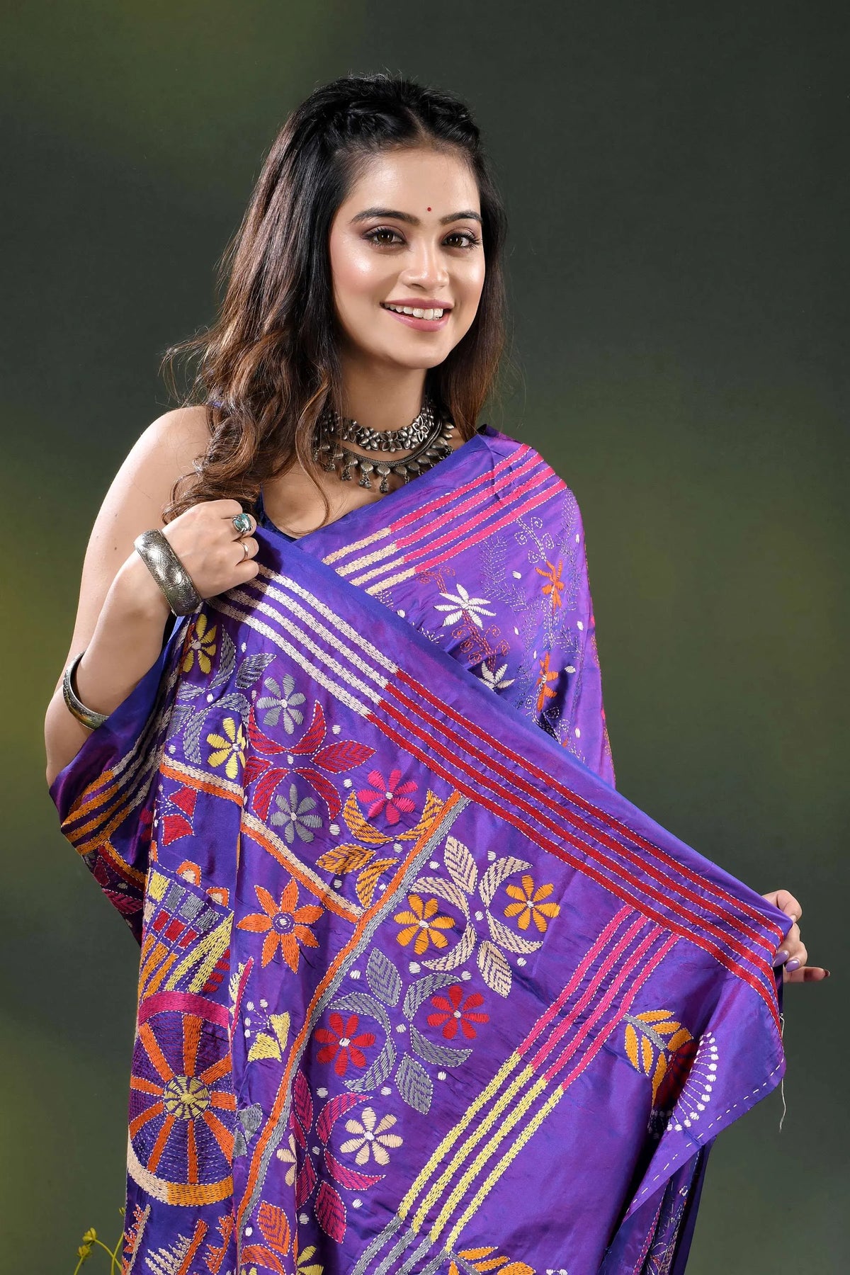 Purple silk kantha stitch saree with exclusive bullock cart design 2