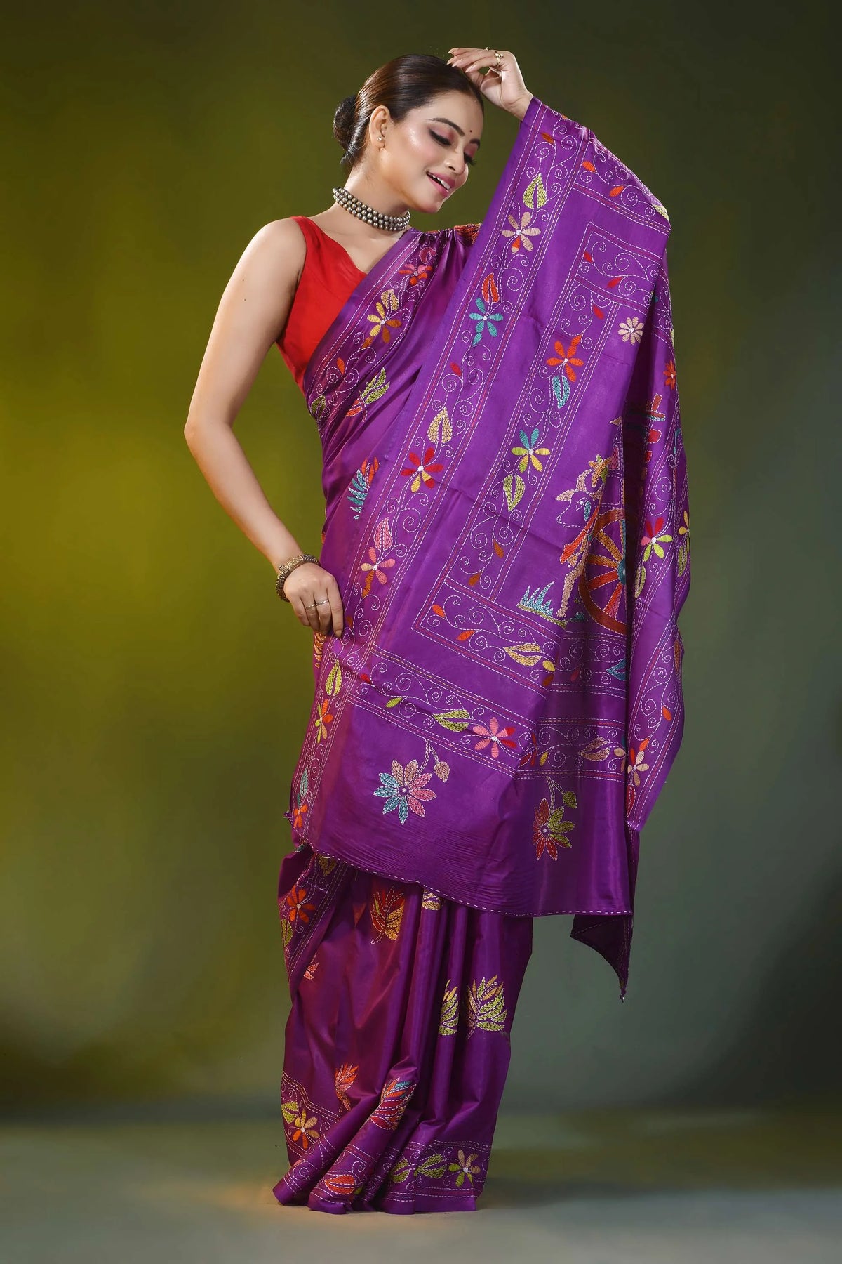 Purple silk kantha work saree with hand embroidered bullock cart motif 4