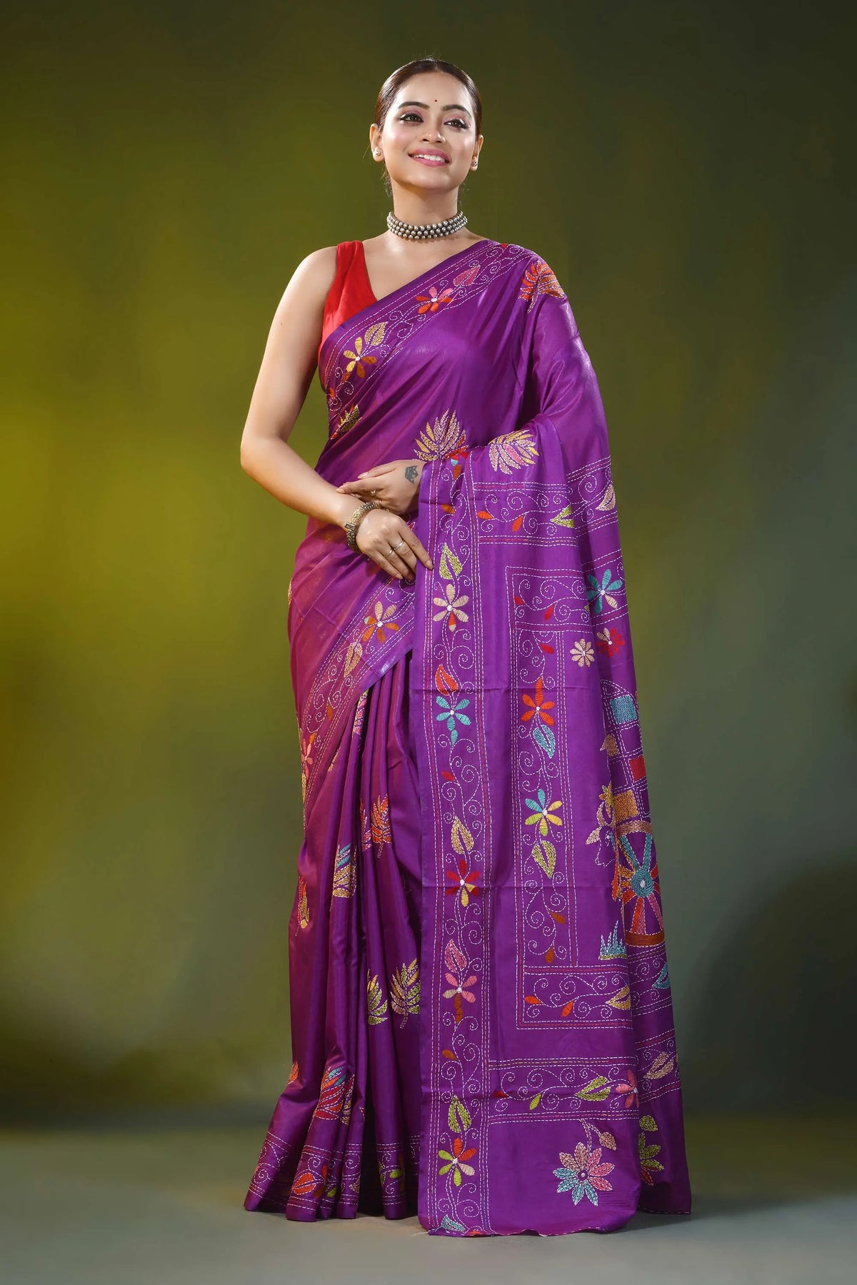 Purple silk kantha work saree with hand embroidered bullock cart motif 6