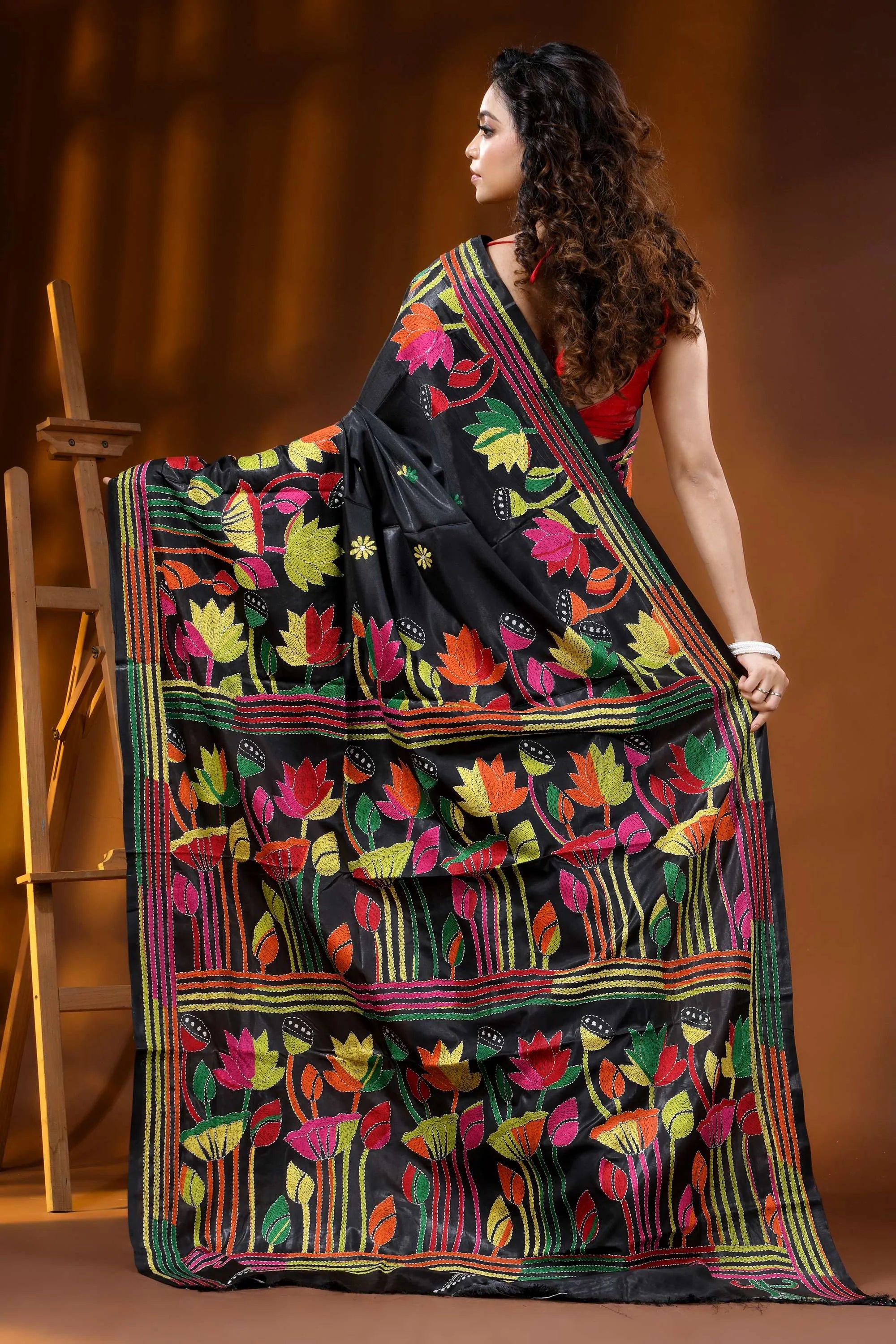 Raven black multi-thread lotus motif handcrafted silk kantha saree 5