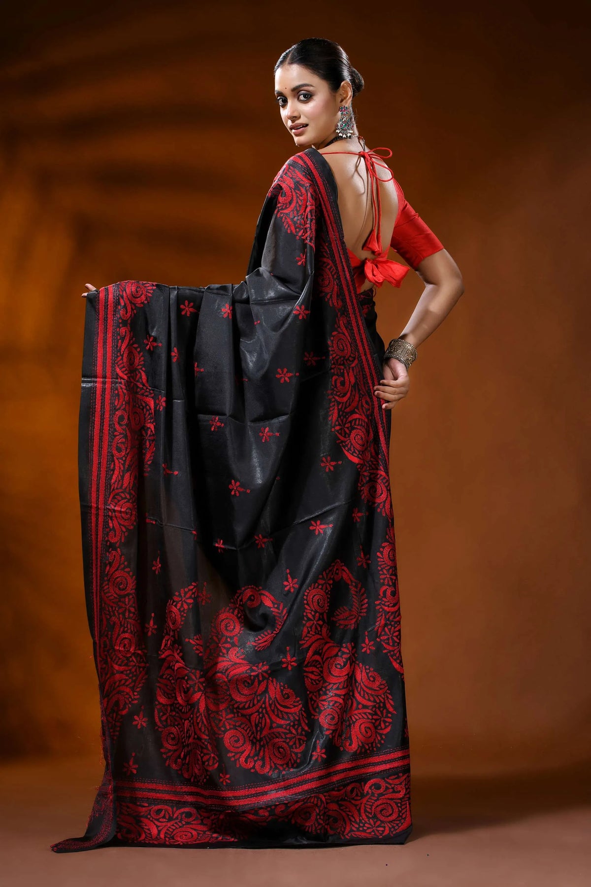 Raven black silk kantha stitch saree with red paisley ethnic motif 5