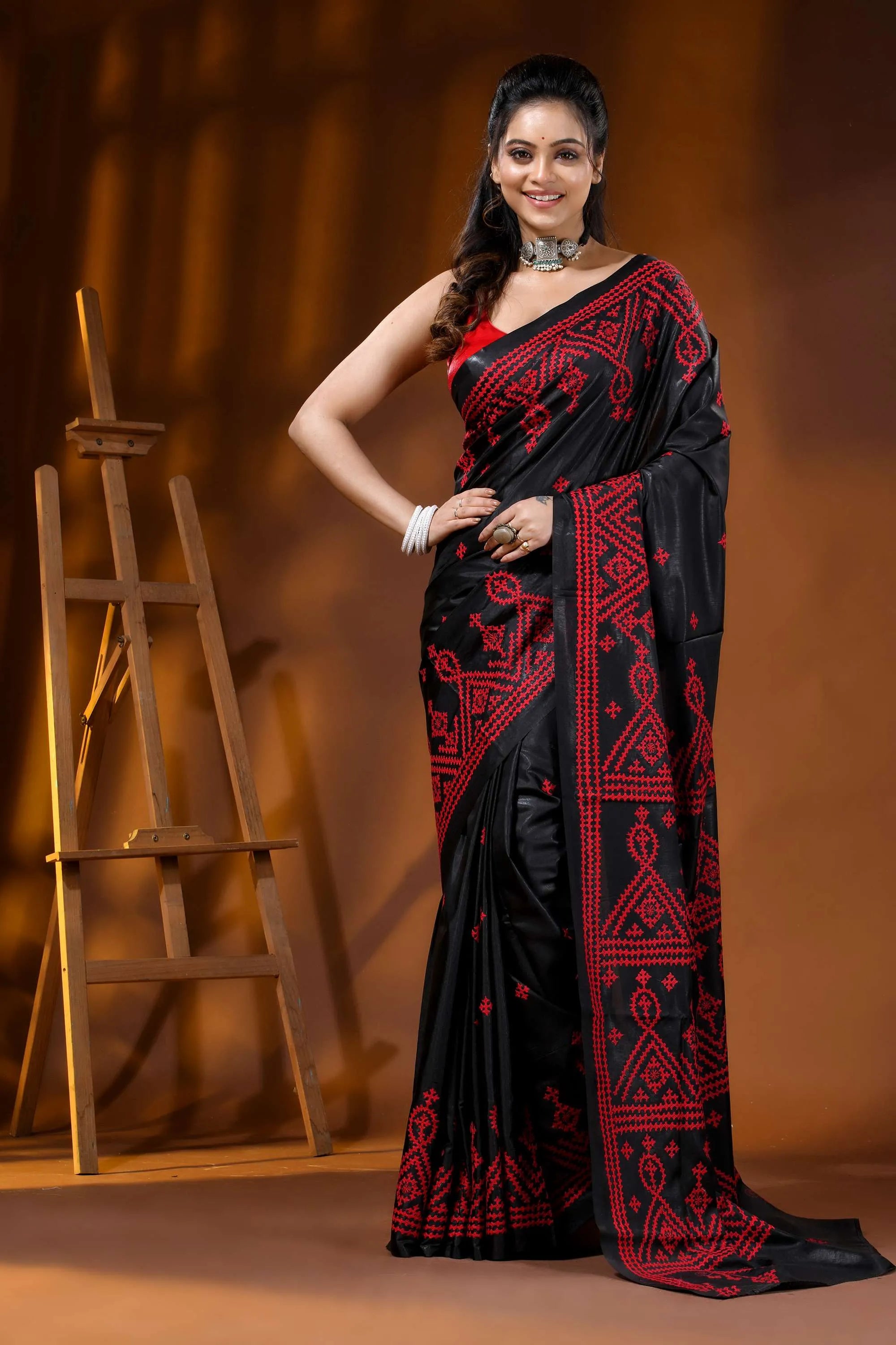 Raven black silk kutch embroidery saree with red geometric motif 6