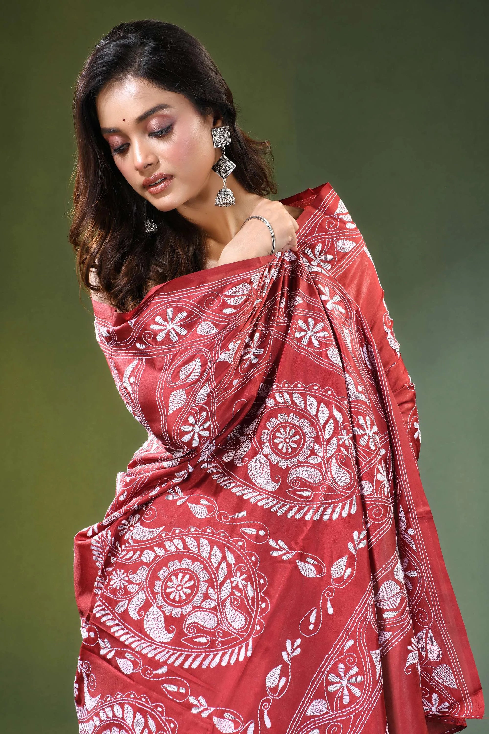 Red brown paisley kantha work silk saree - hand embroidered rich intricate white 2