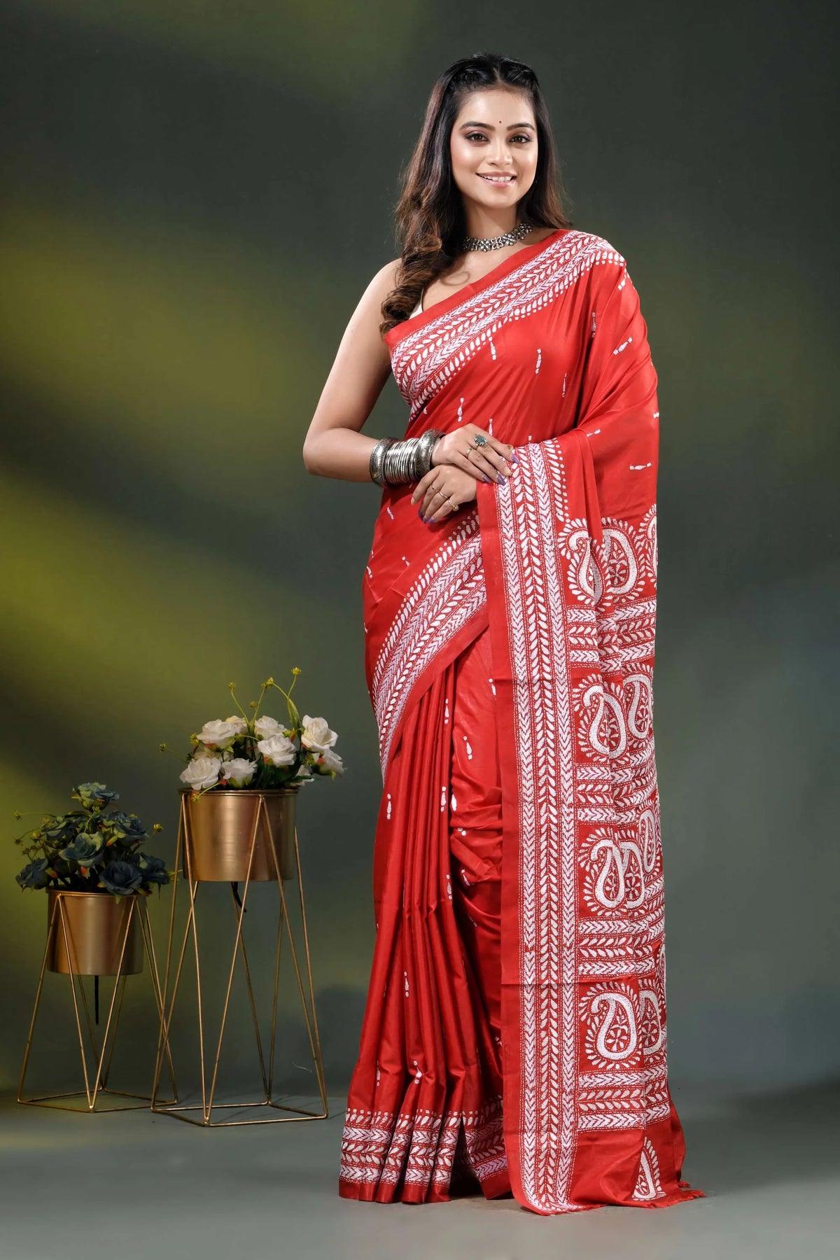 Red paisley design hand embroidered silk kantha stitch saree 1