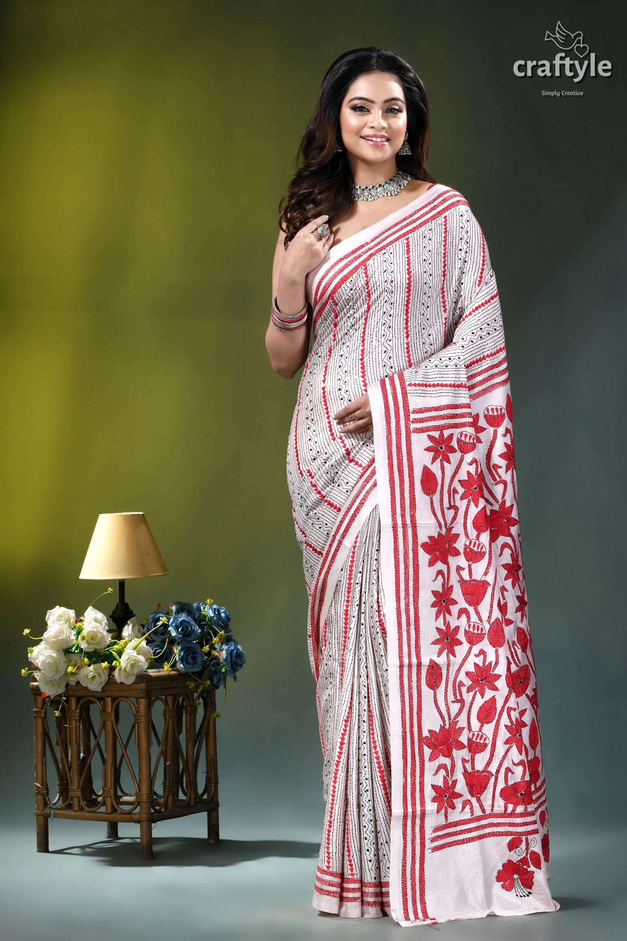 Red thread floral design handcrafted silk kantha saree in white white red embroidered saree floral 1