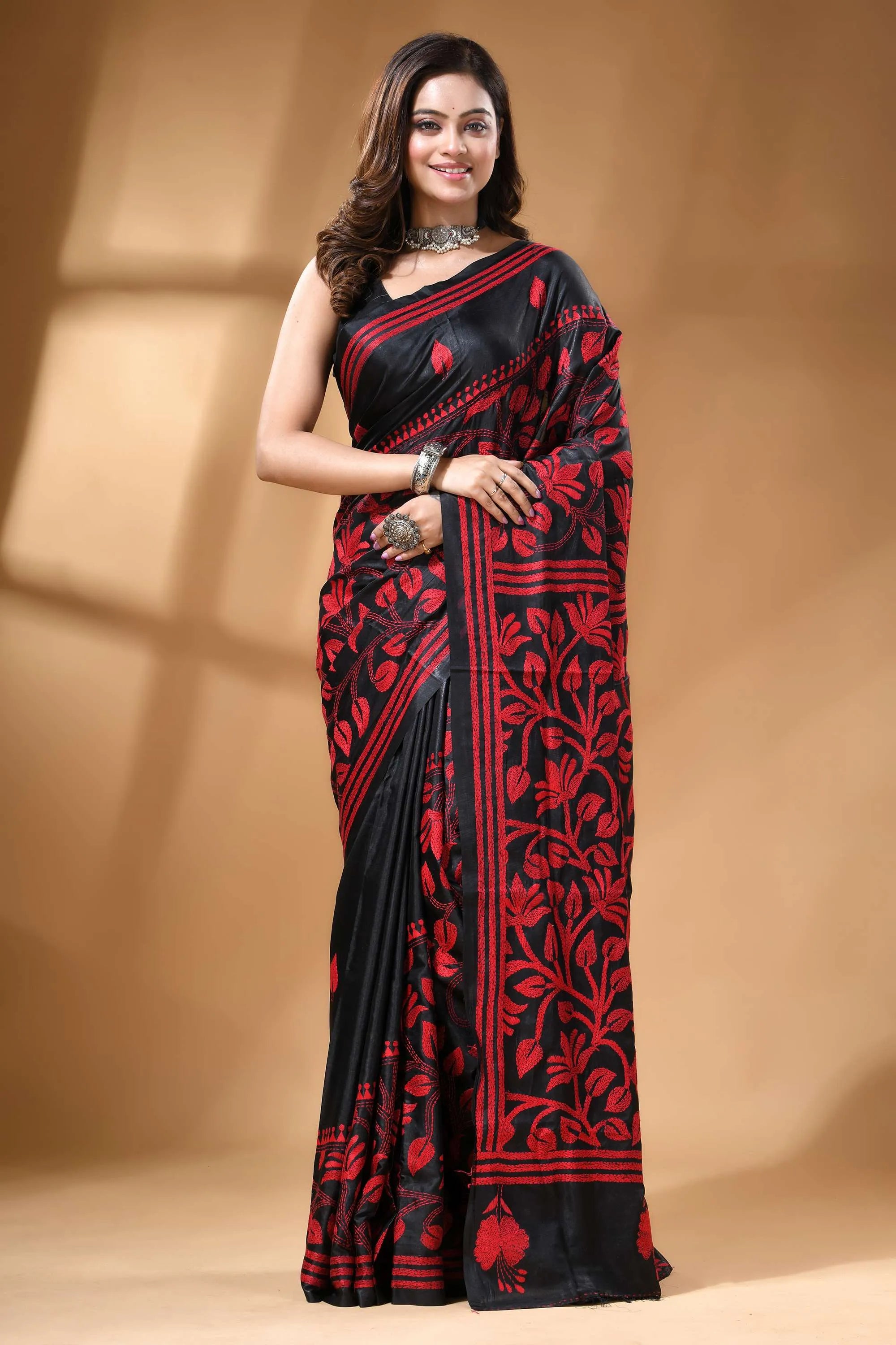 Red thread floral motif handmade silk kantha saree in black black red floral-patterned saree intricate 1