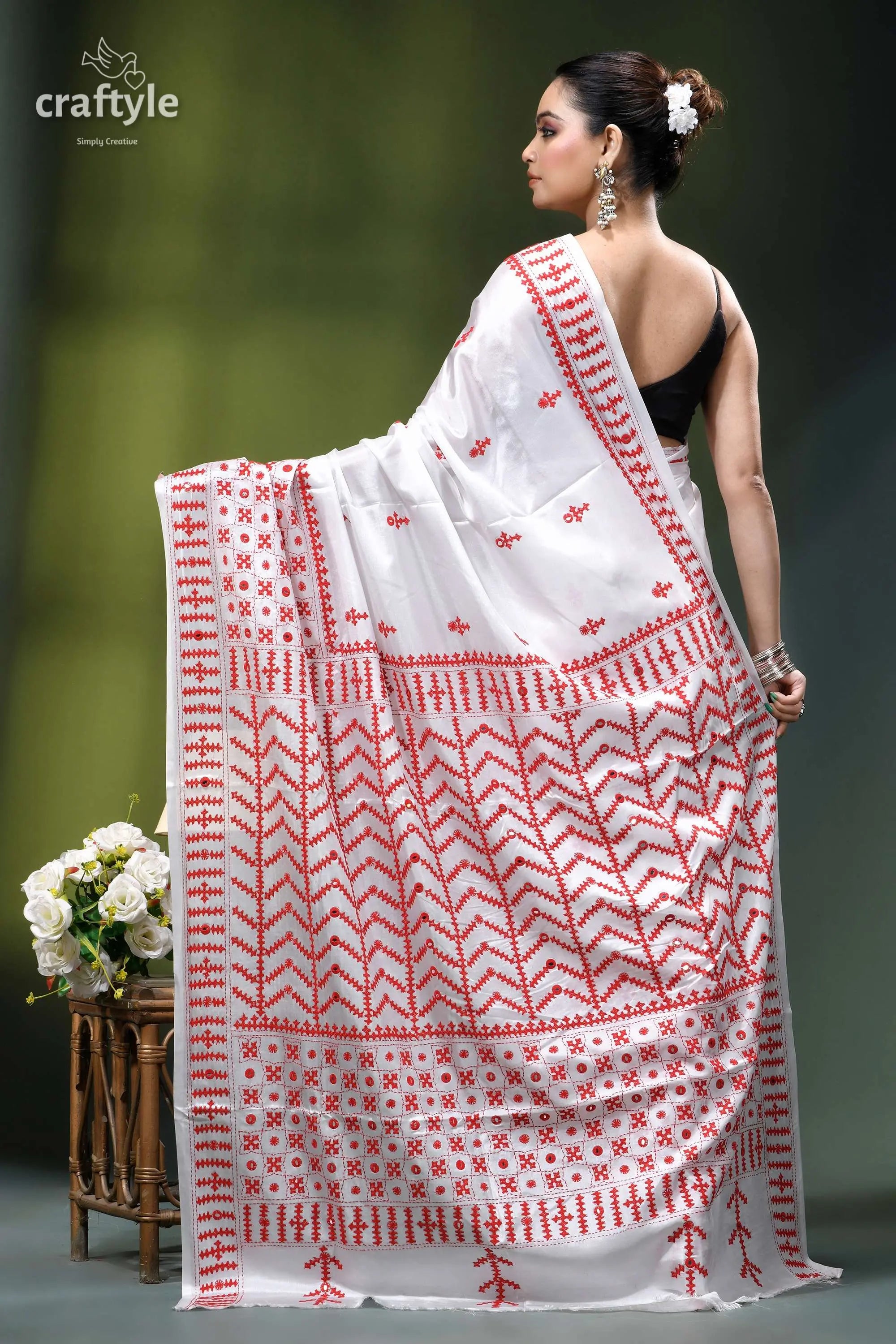 Red thread gujrati stitch premium white silk saree - mirror work white saree intricate red embroidery 5