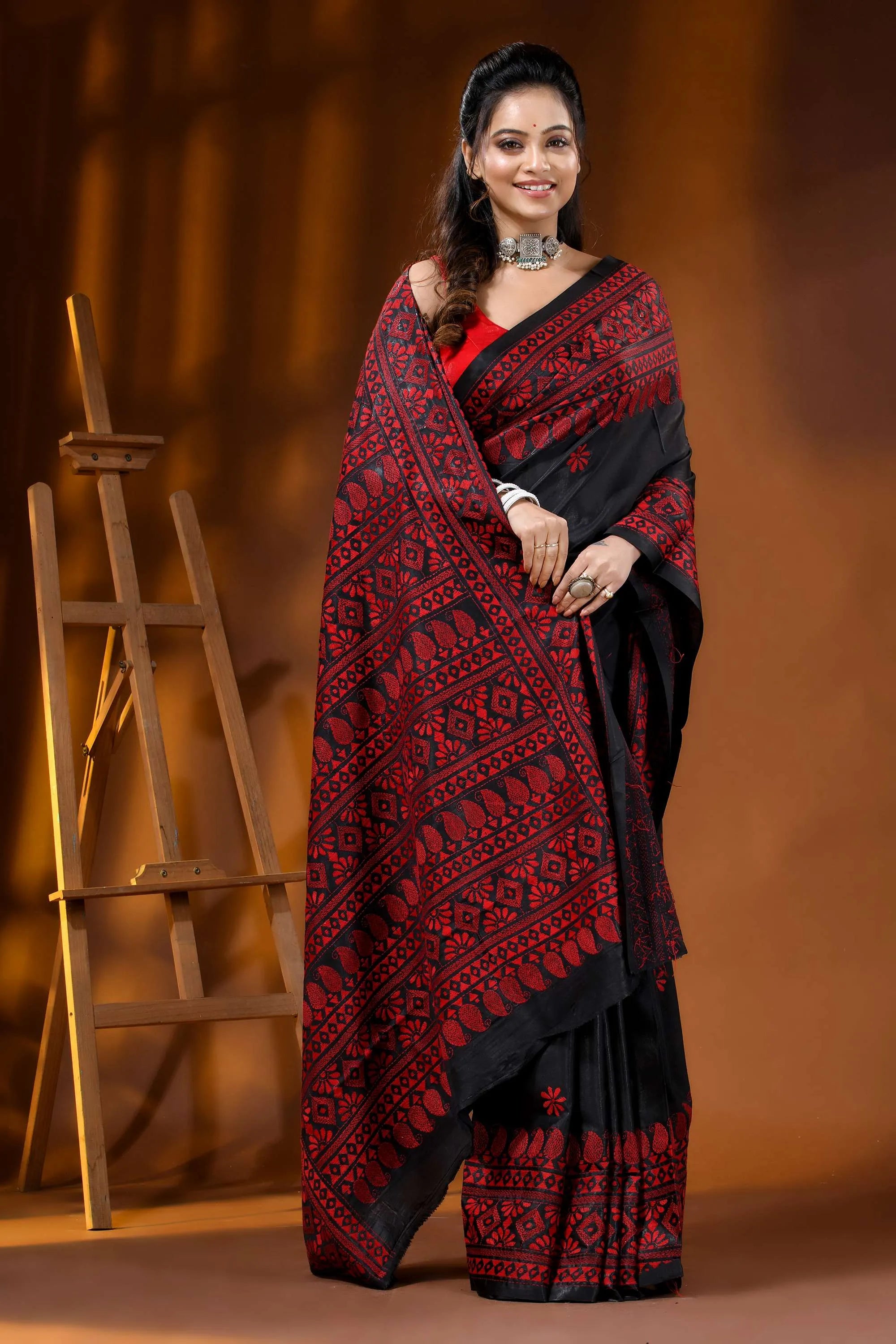 Red thread handcrafted ethnic motif black kantha work silk saree 4